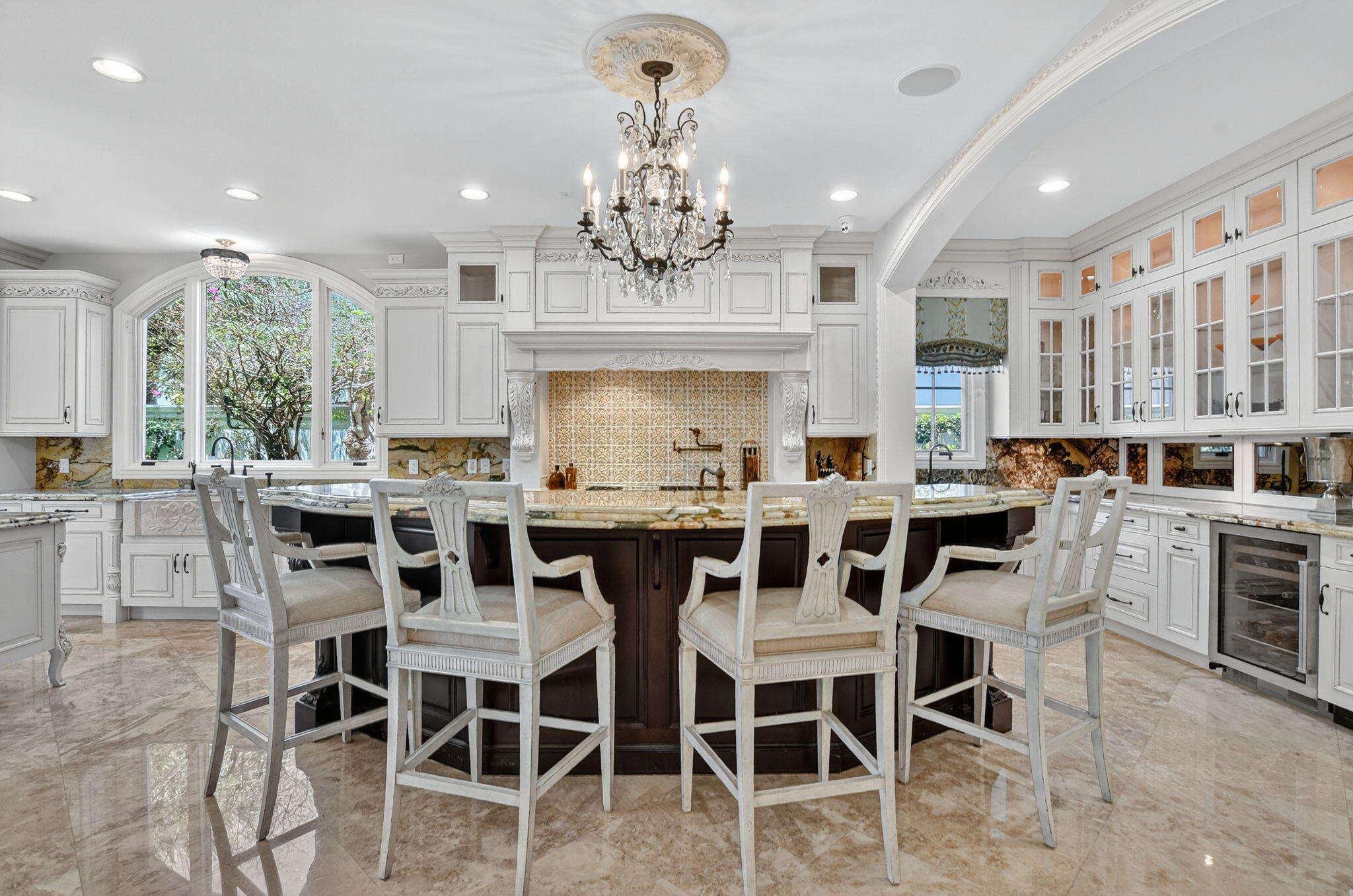 ROYAL PALM YACHT & COUNTRY CLUB - Residential Lease