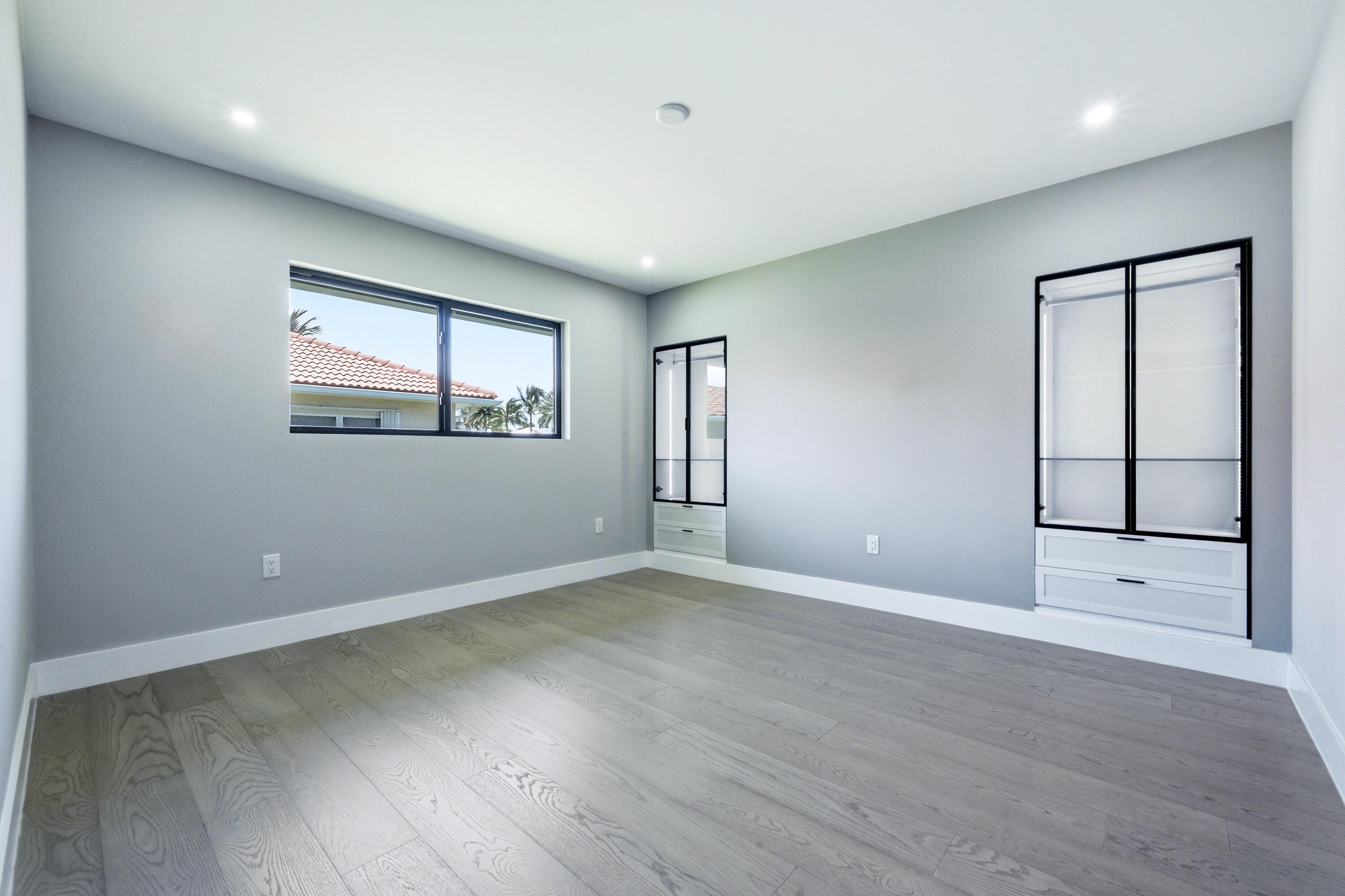 PALM BEACH ISLES 2 - Residential