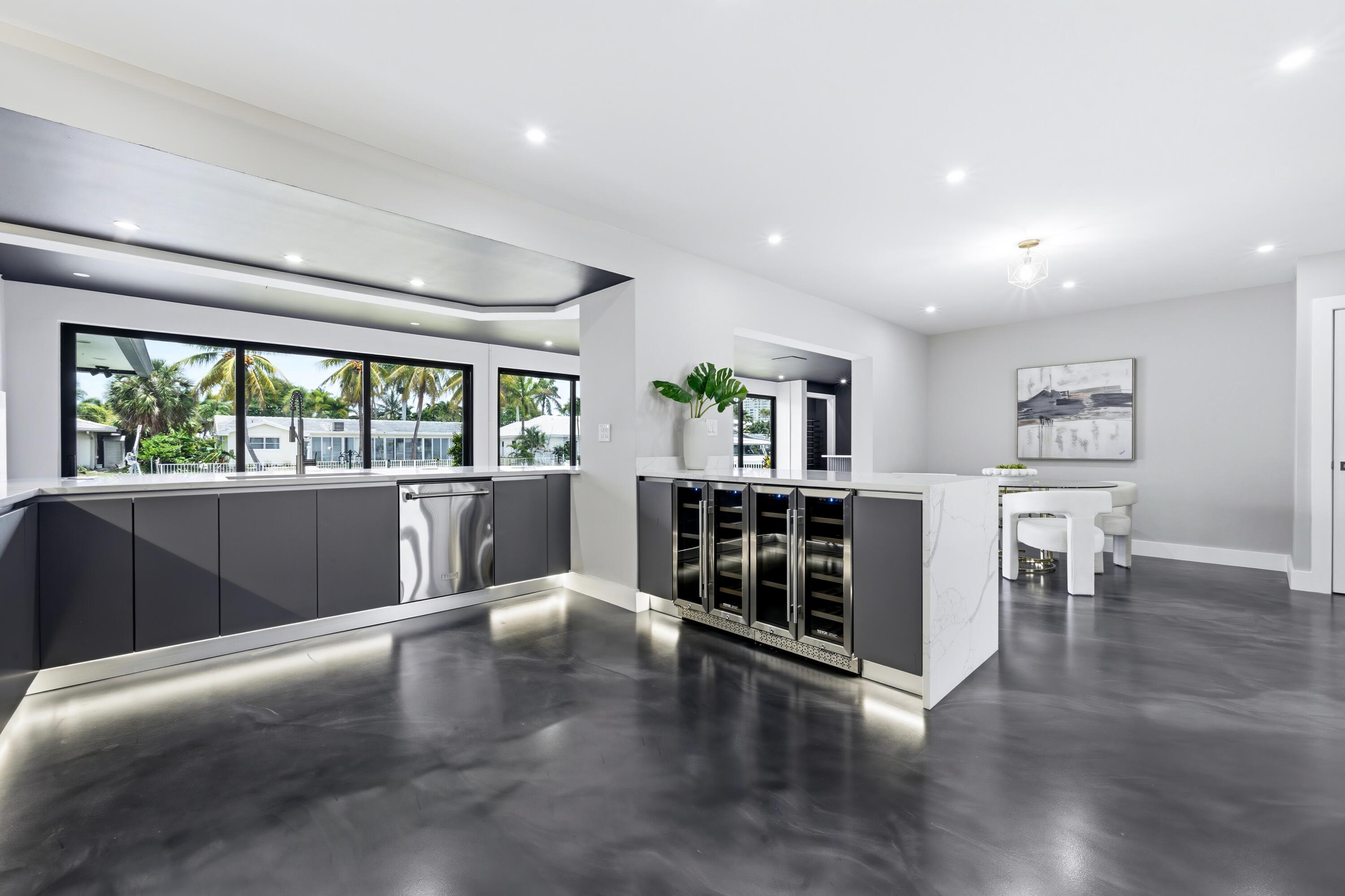 PALM BEACH ISLES 2 - Residential