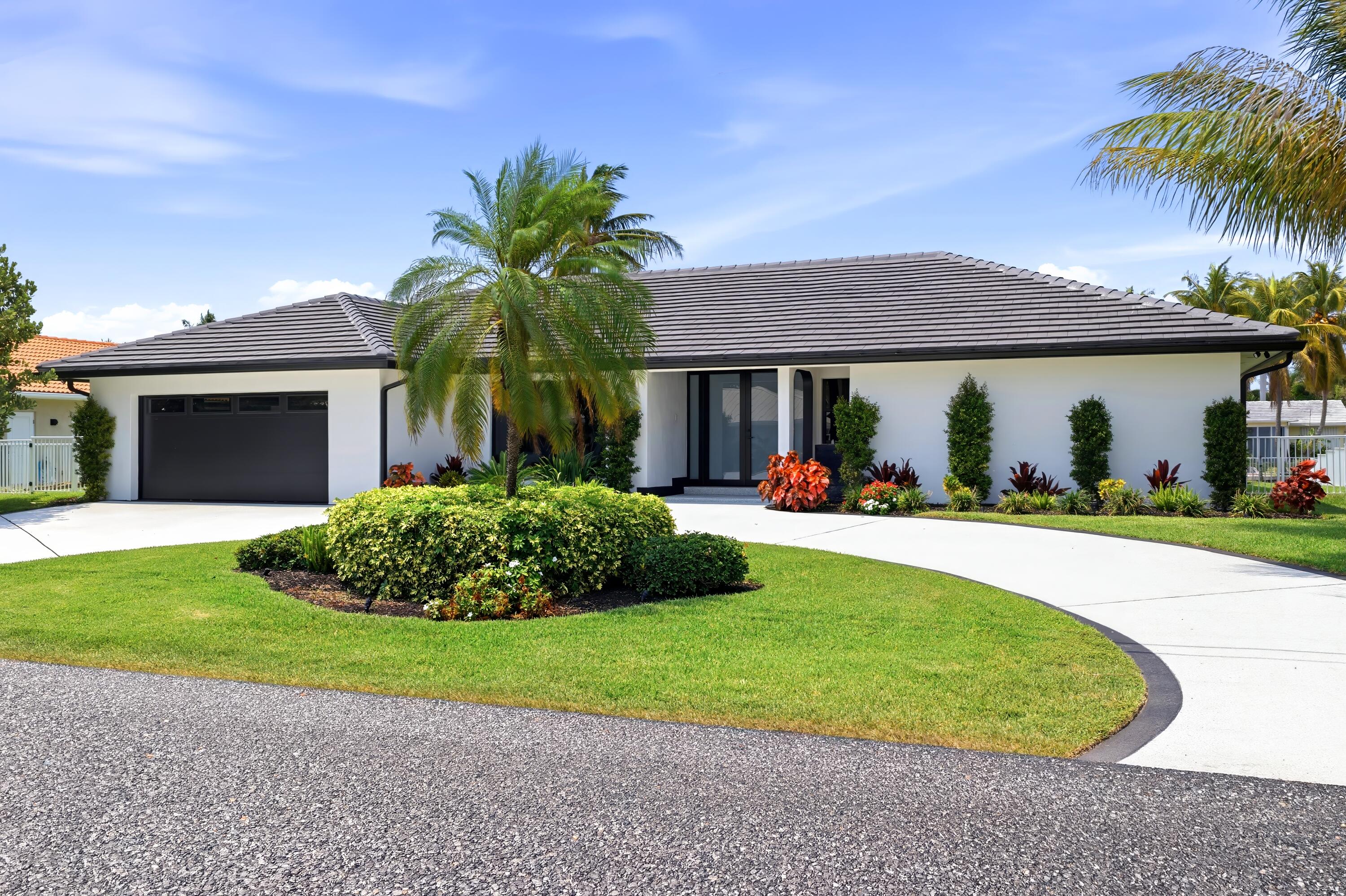 PALM BEACH ISLES 2 - Residential