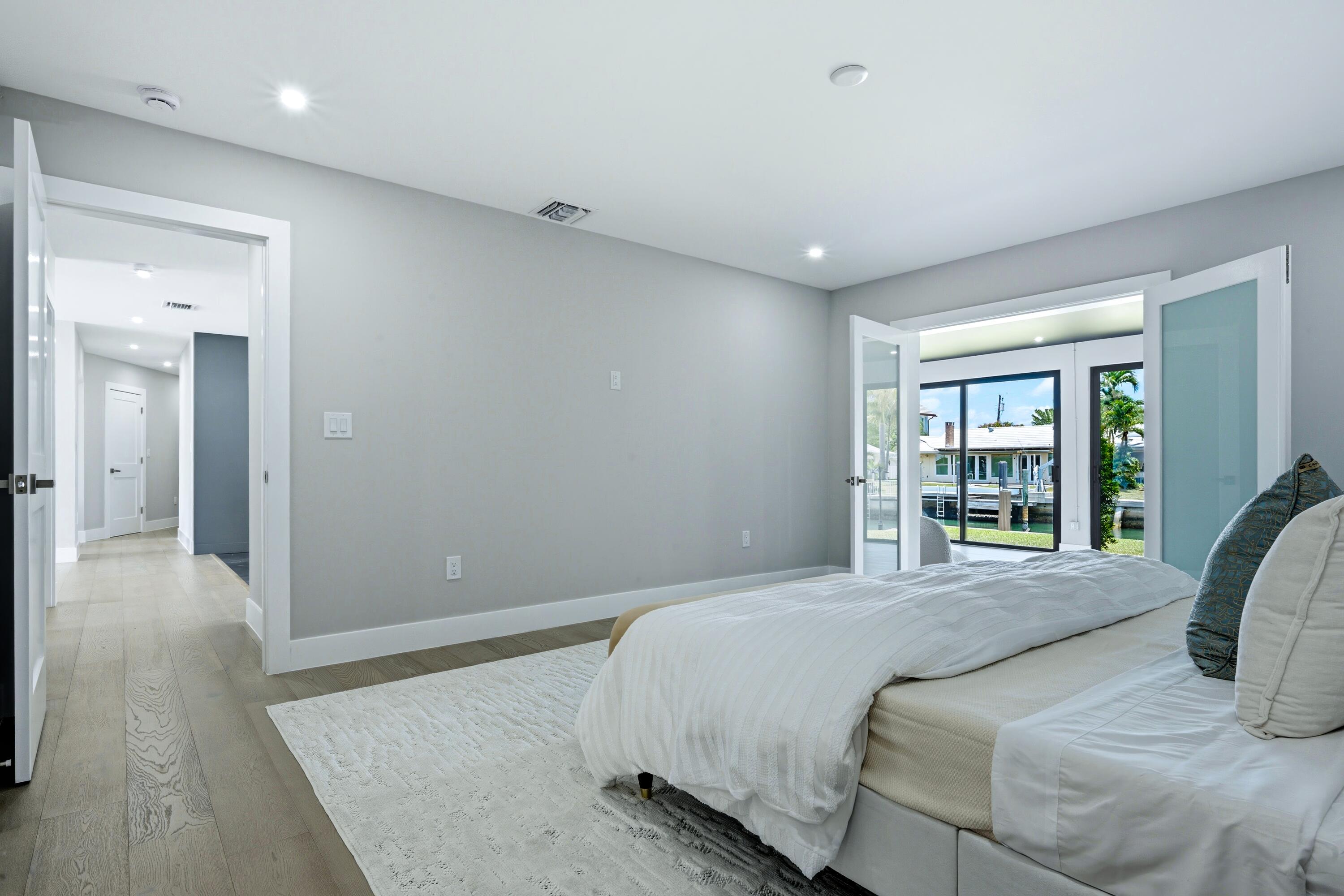 PALM BEACH ISLES 2 - Residential