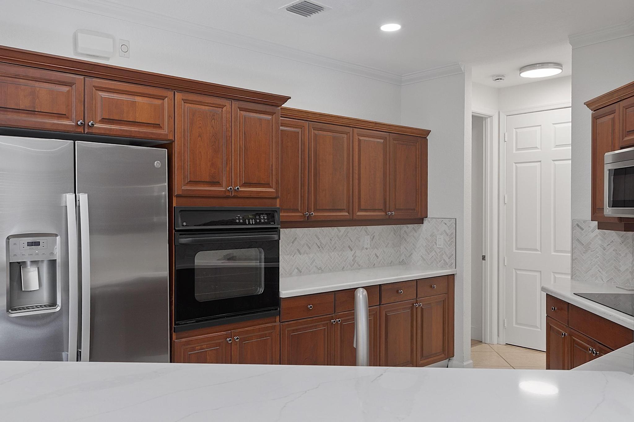LEGENDS AT WESTON HILLS - Residential