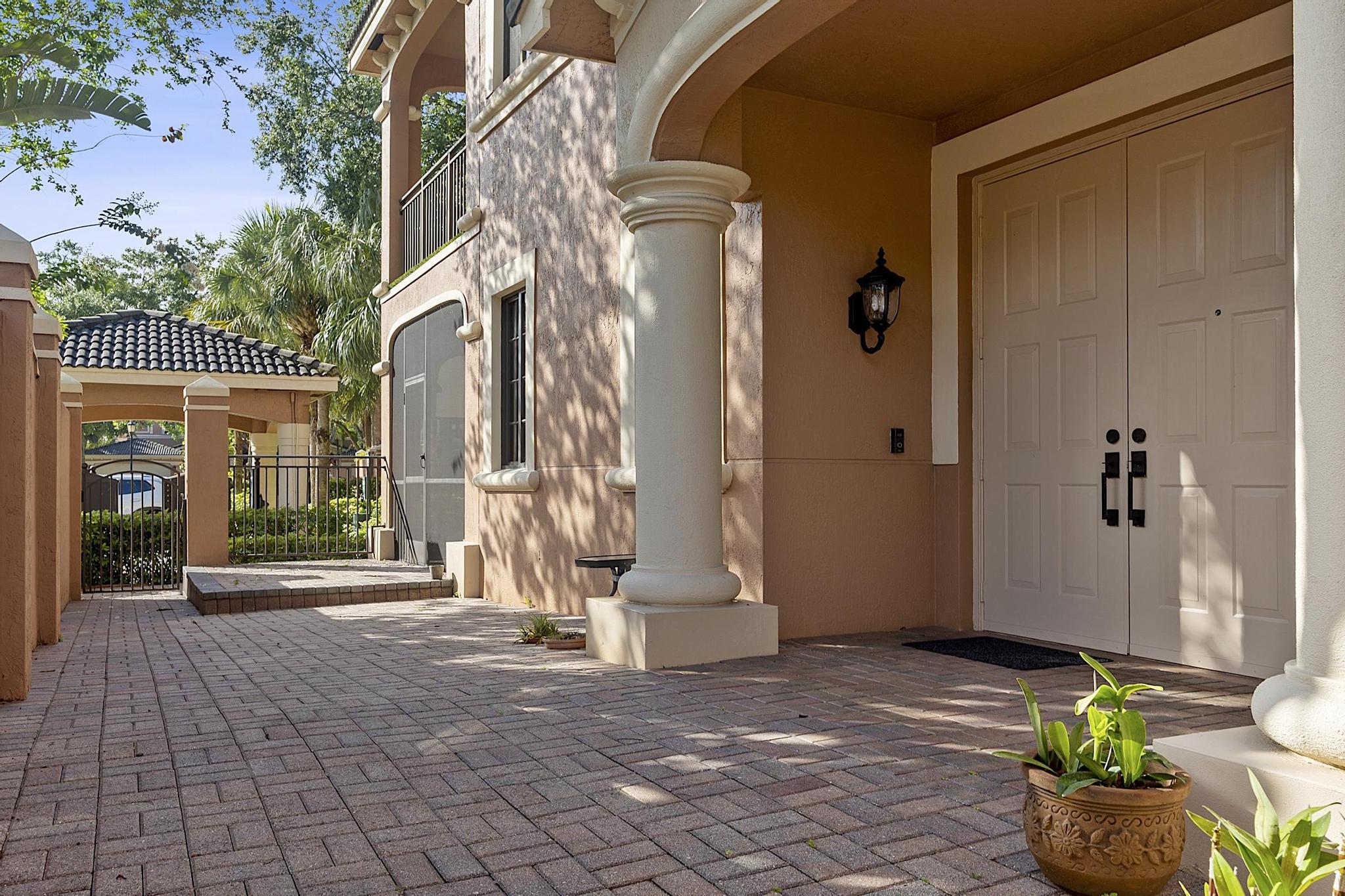 LEGENDS AT WESTON HILLS - Residential