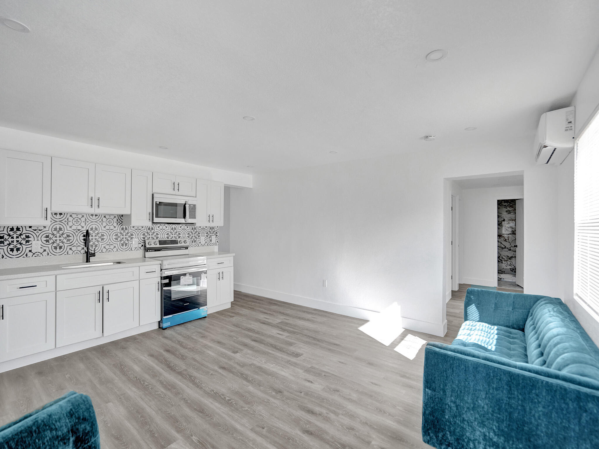 SUN LAND PARK - Residential