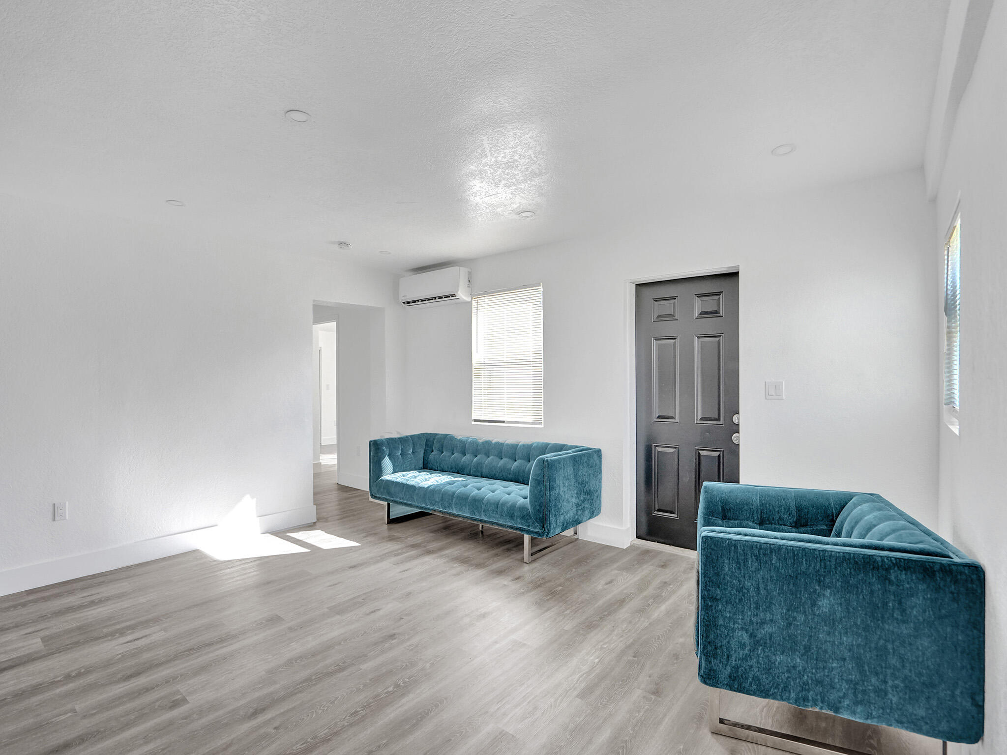 SUN LAND PARK - Residential