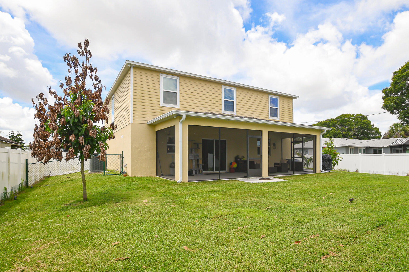 PORT ST LUCIE SECTION 12 - Residential