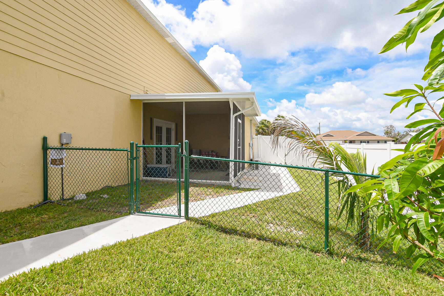 PORT ST LUCIE SECTION 12 - Residential