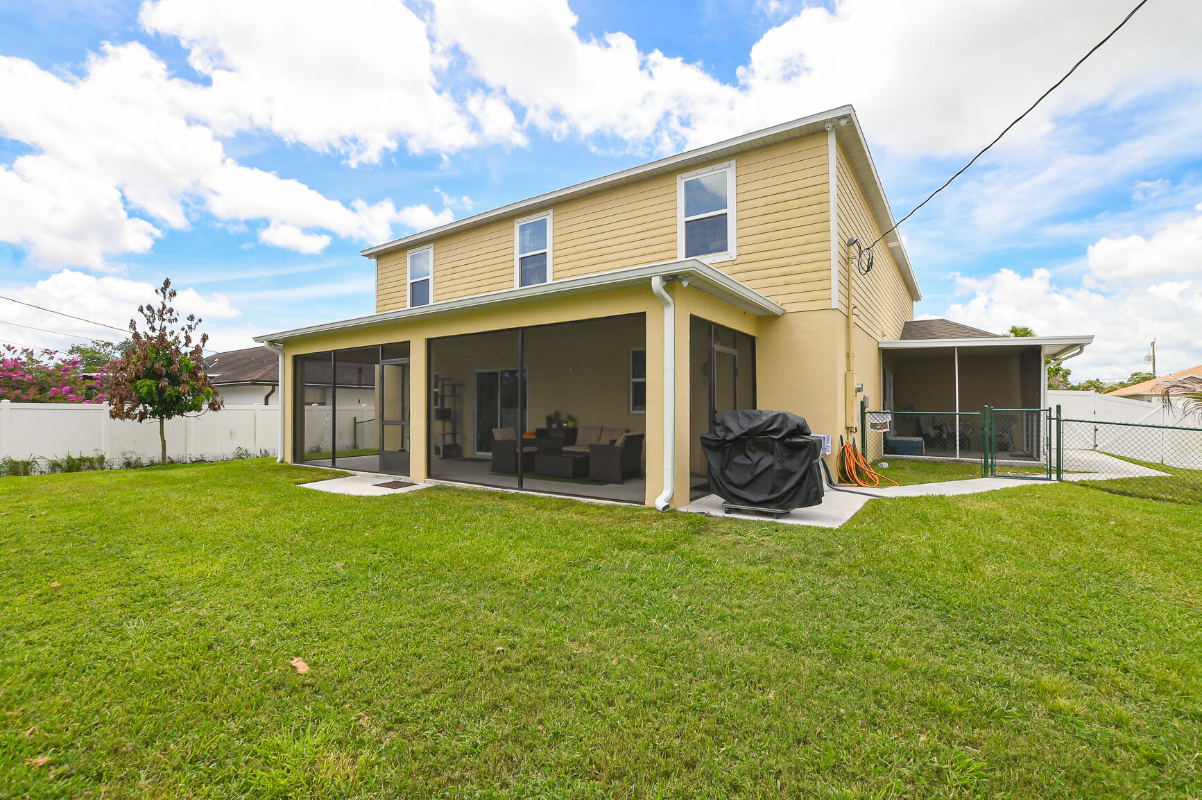 PORT ST LUCIE SECTION 12 - Residential