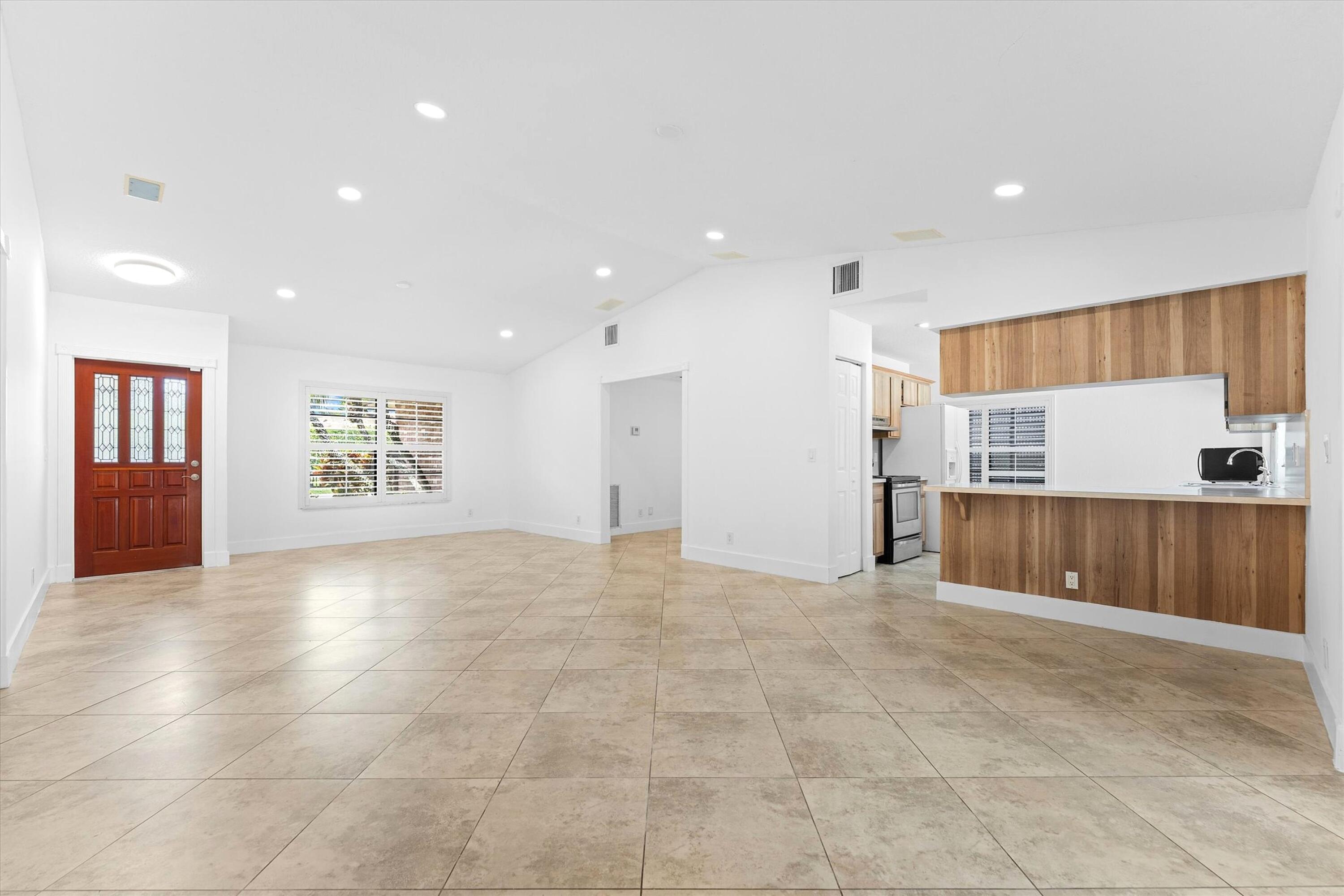 CYPRESS RUN - Residential Lease