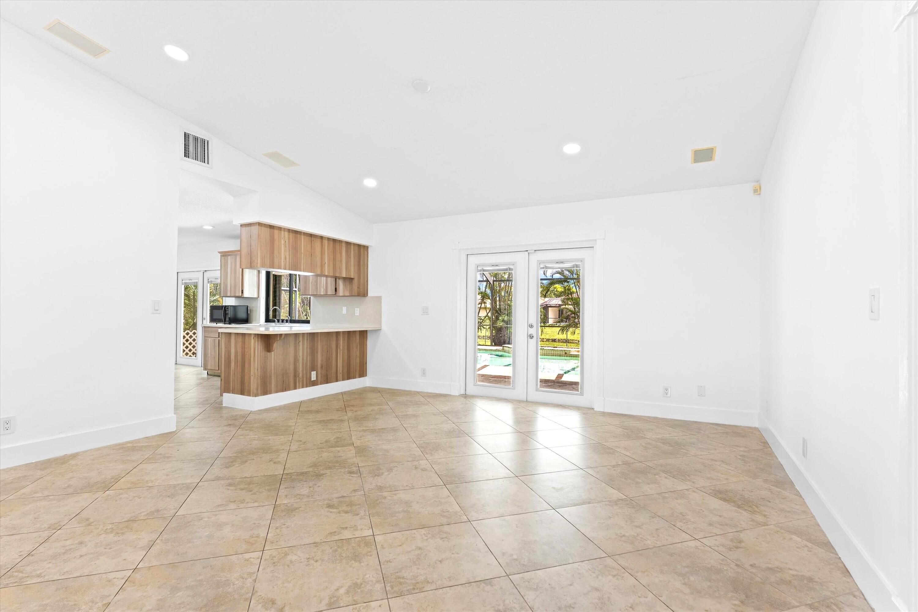 CYPRESS RUN - Residential Lease