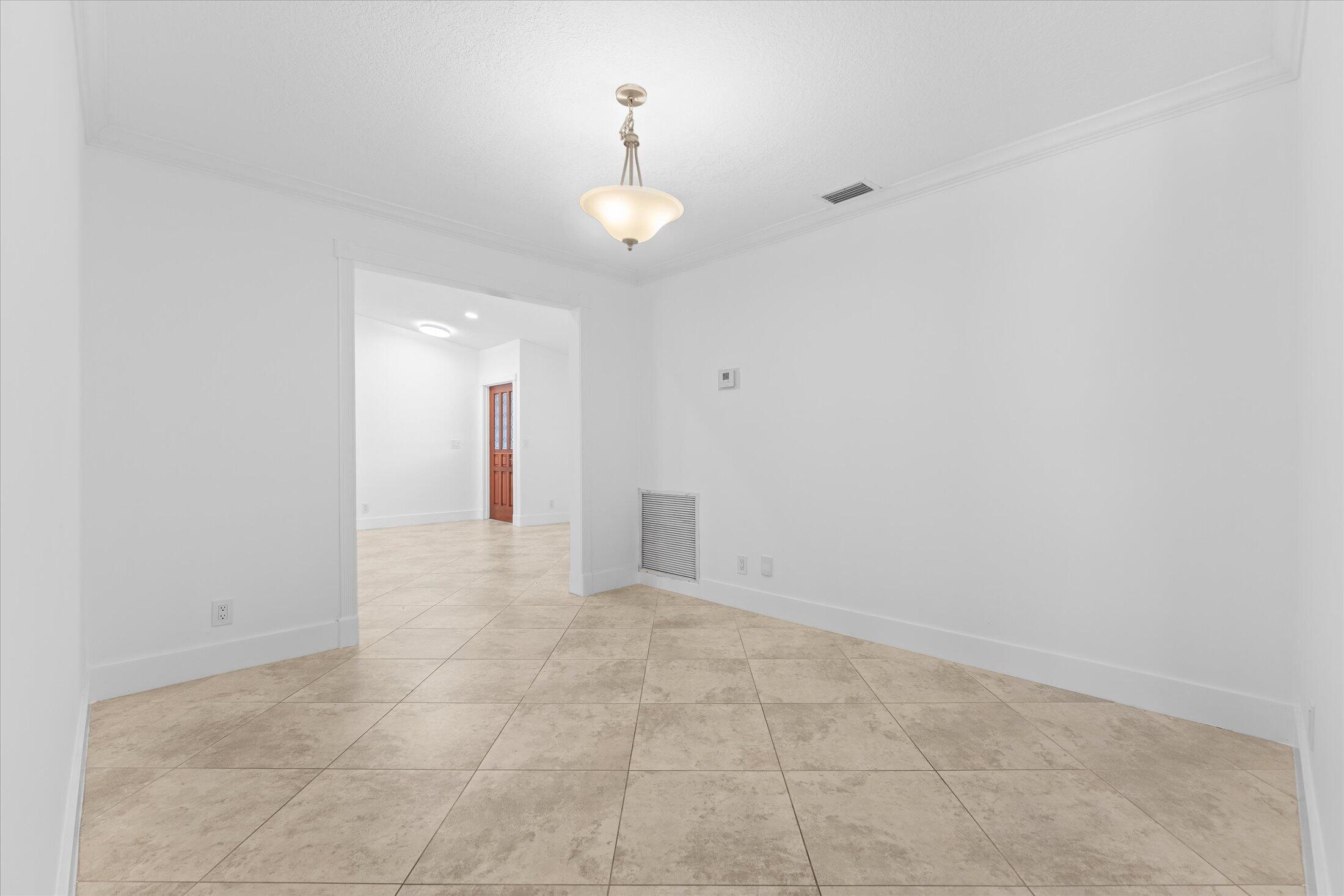 CYPRESS RUN - Residential Lease