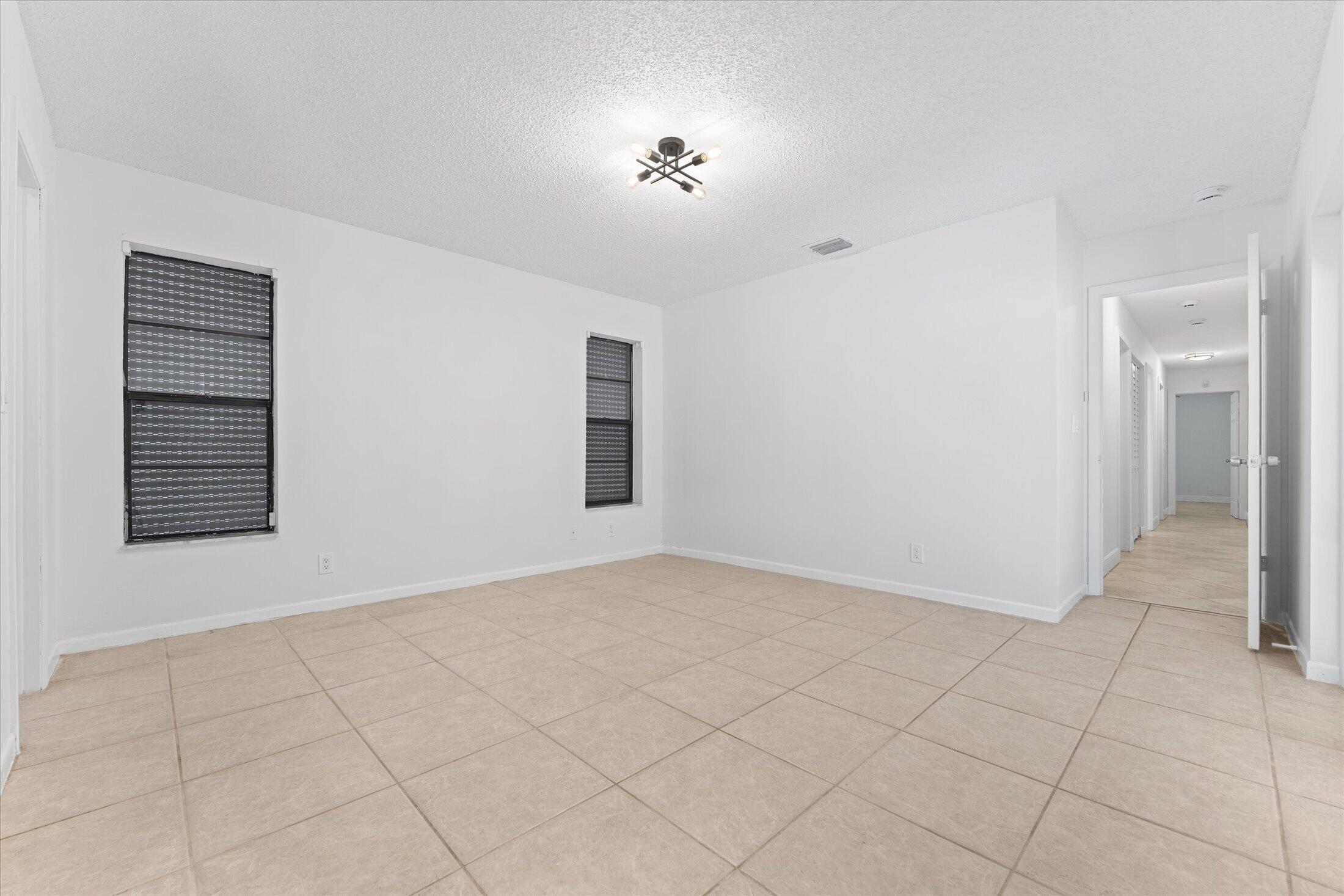CYPRESS RUN - Residential Lease