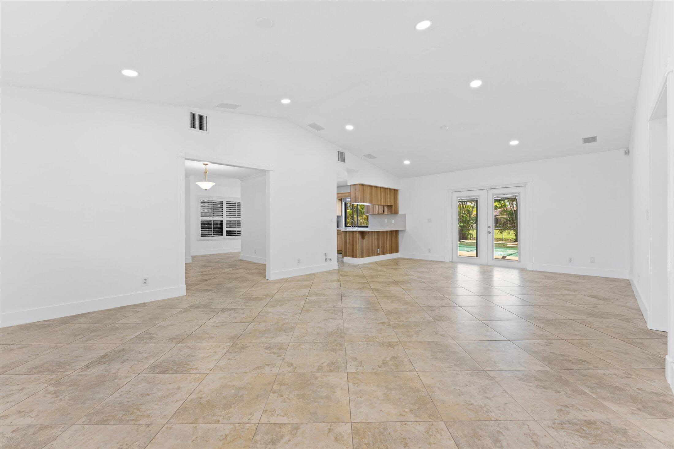 CYPRESS RUN - Residential Lease