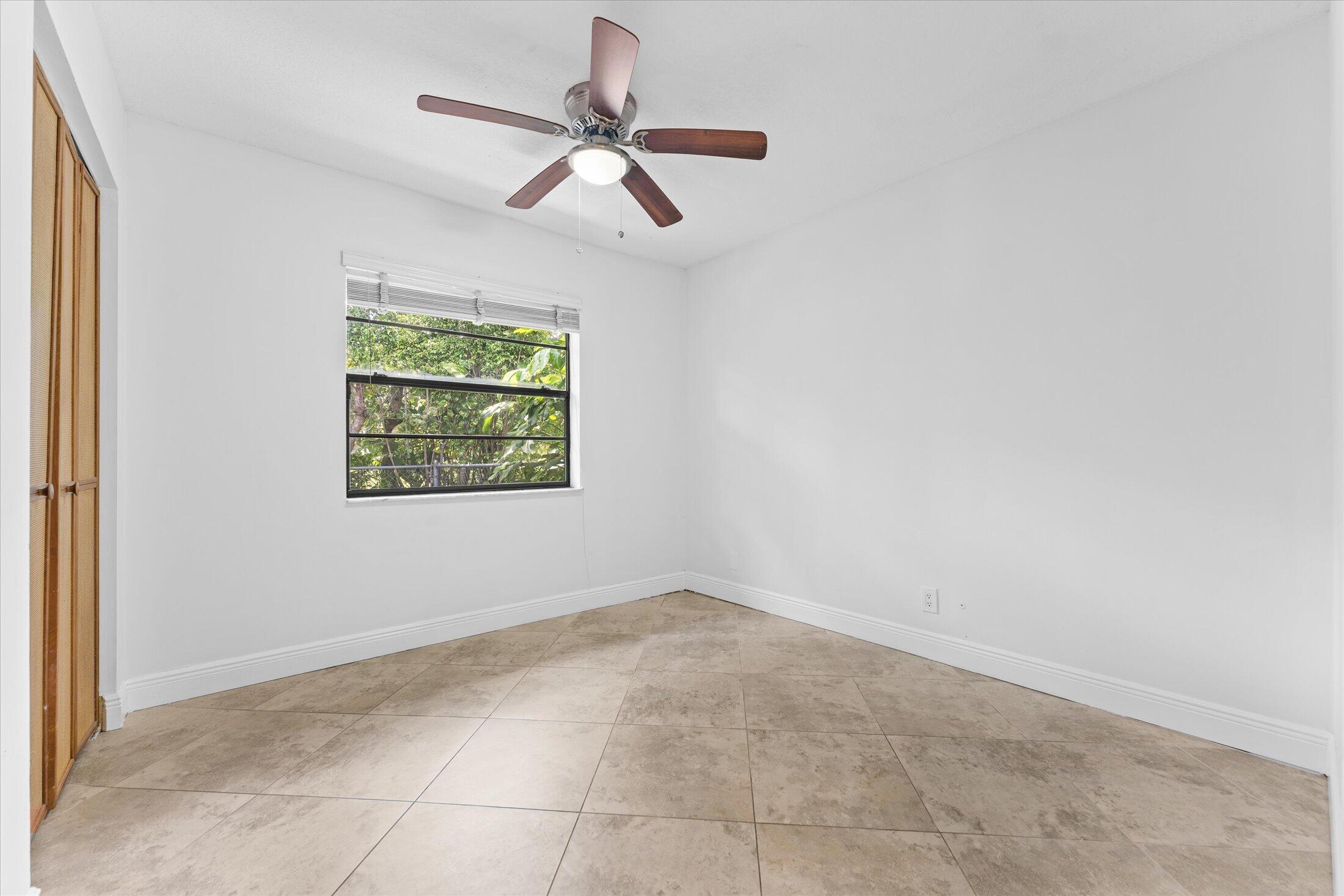 CYPRESS RUN - Residential Lease