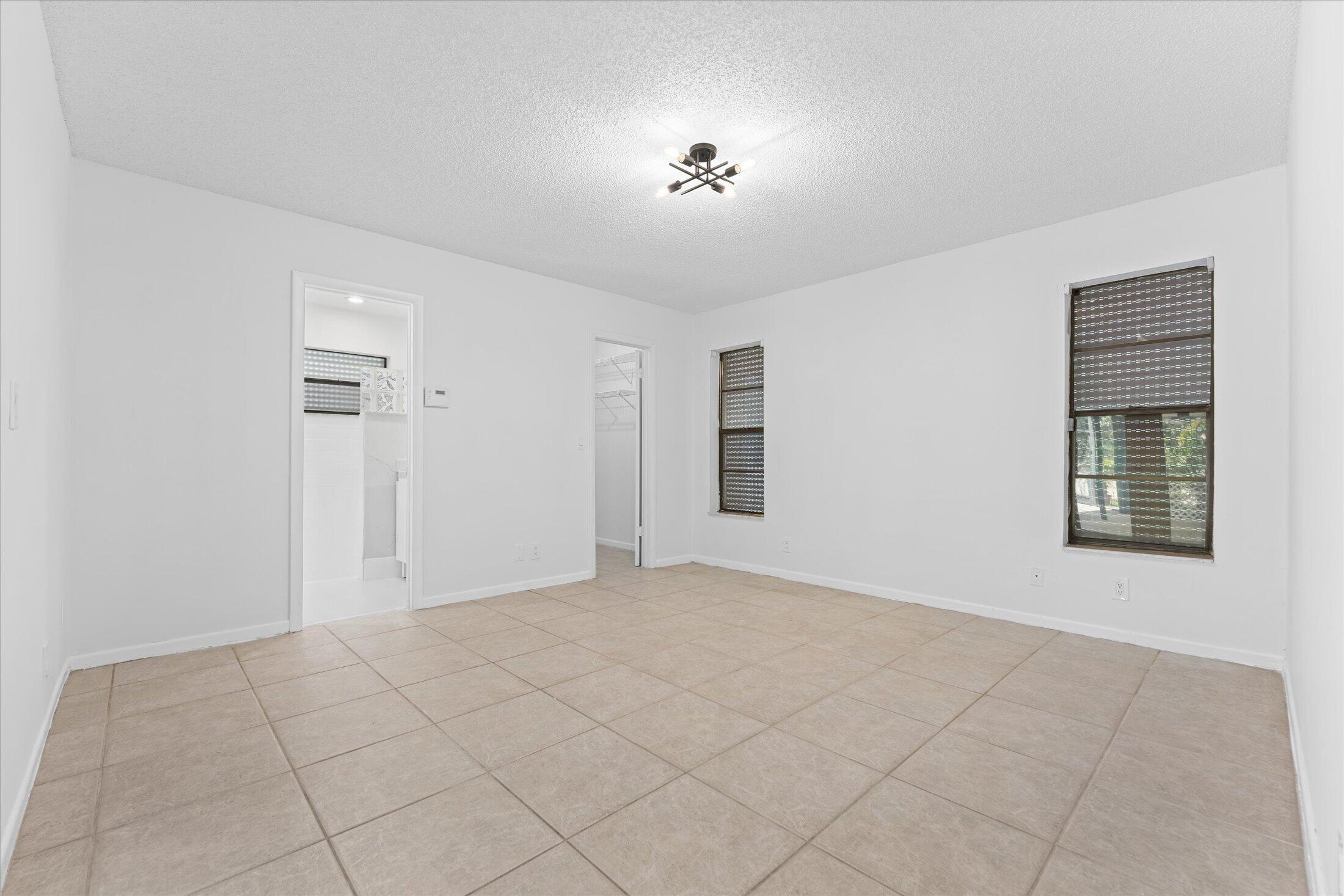 CYPRESS RUN - Residential Lease