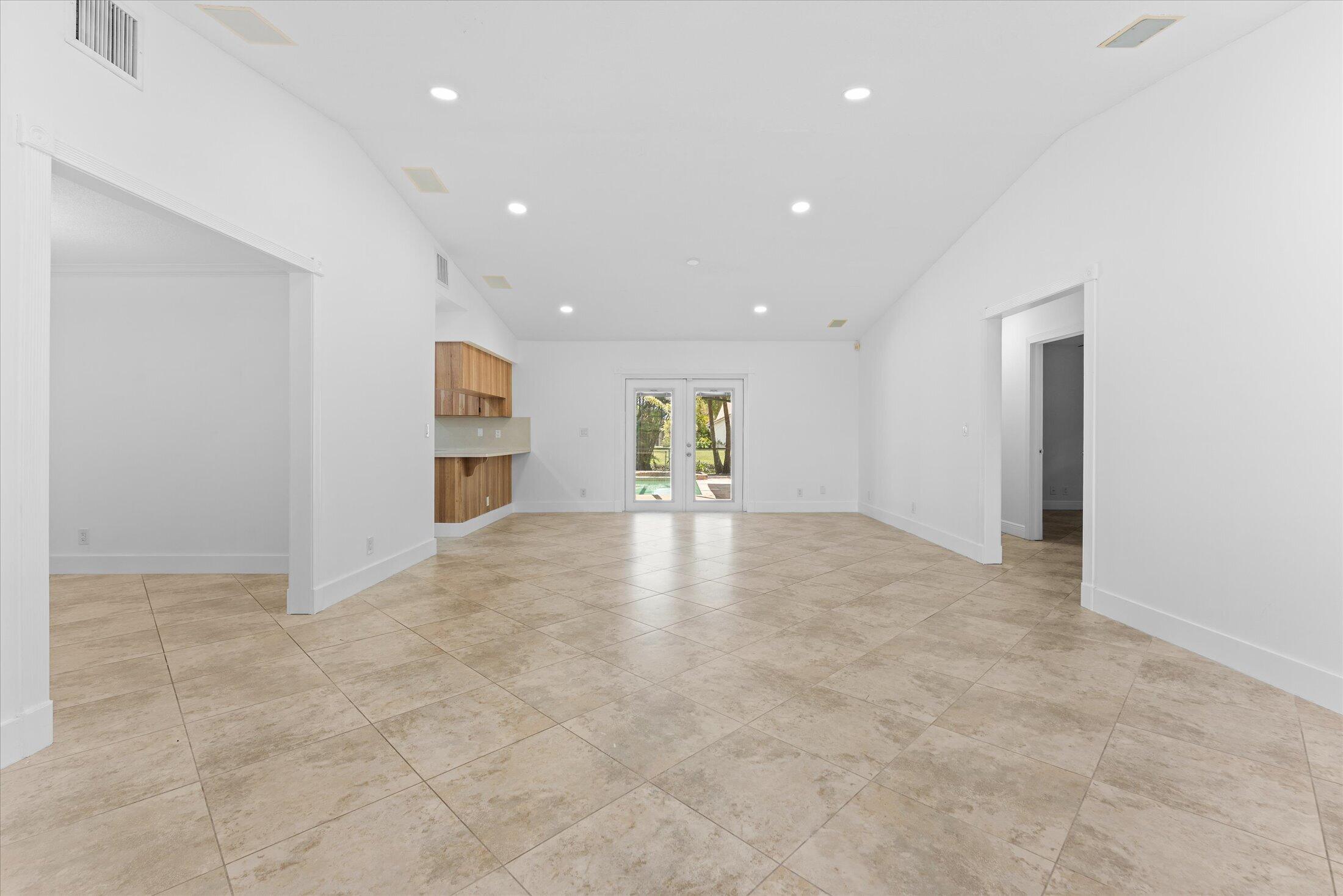 CYPRESS RUN - Residential Lease