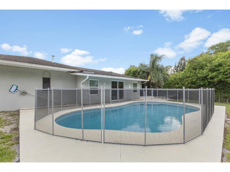 SEBASTIAN HIGHLANDS UNIT 2 - Residential