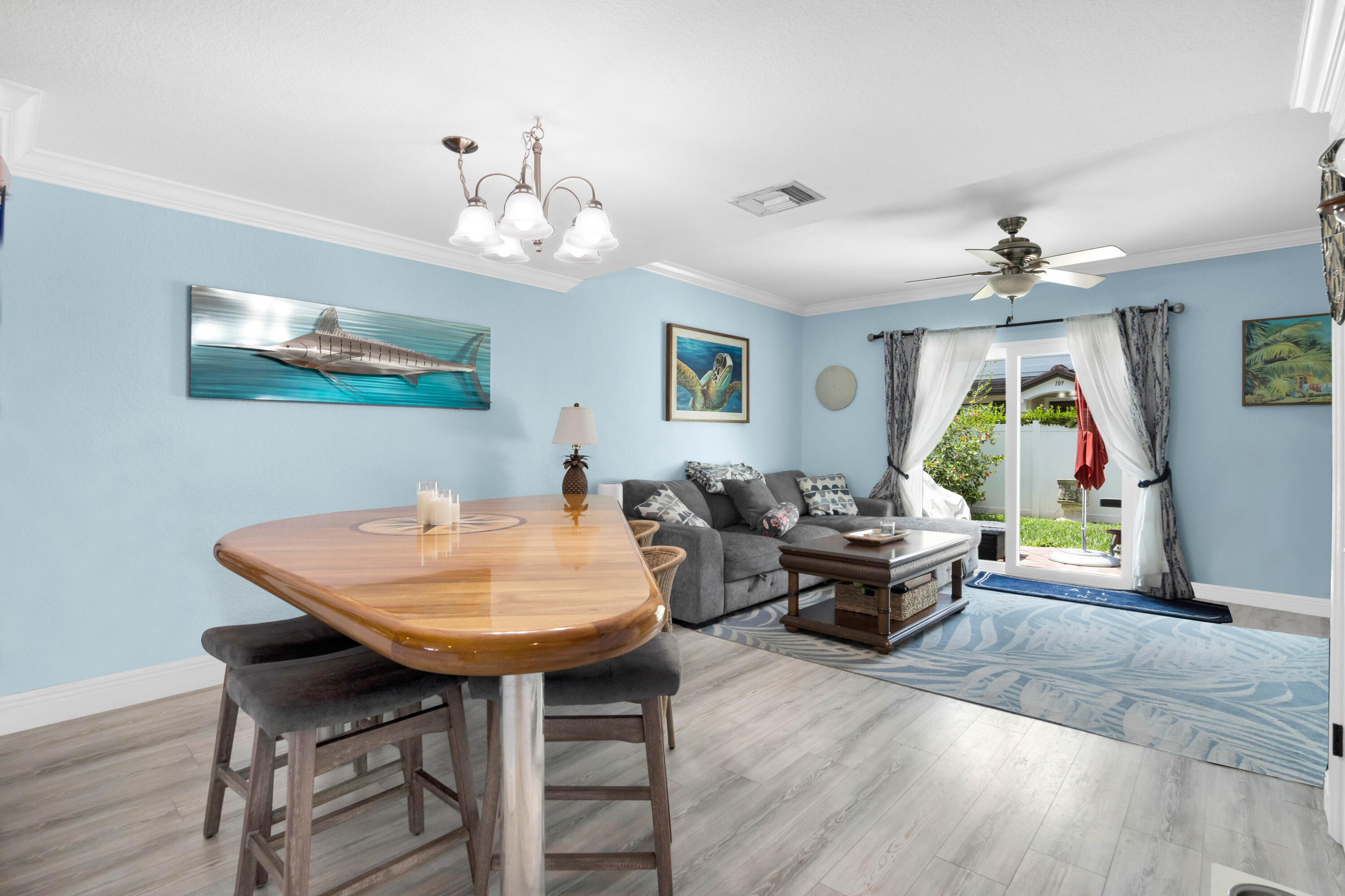 SUN HARBOUR - Residential