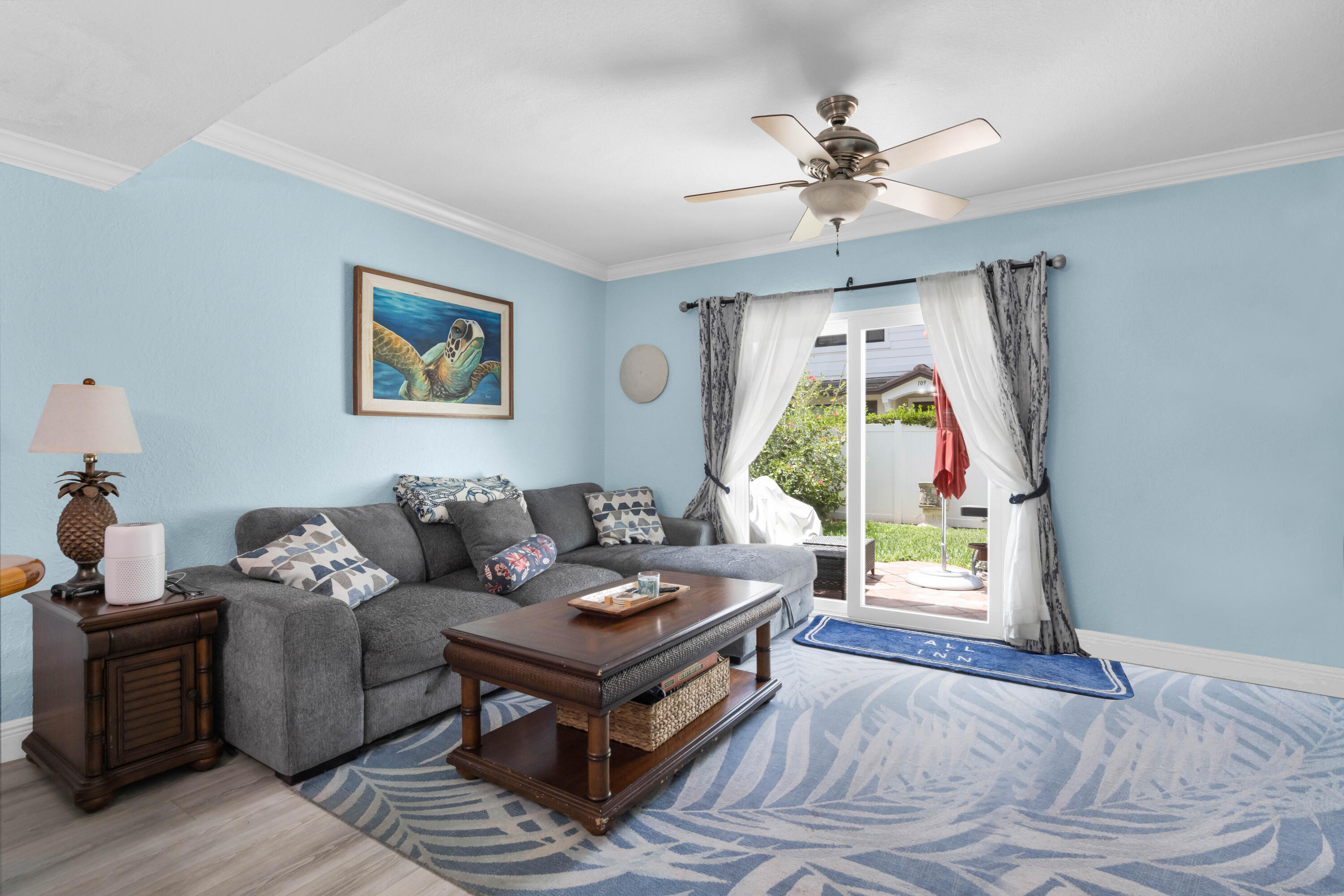 SUN HARBOUR - Residential