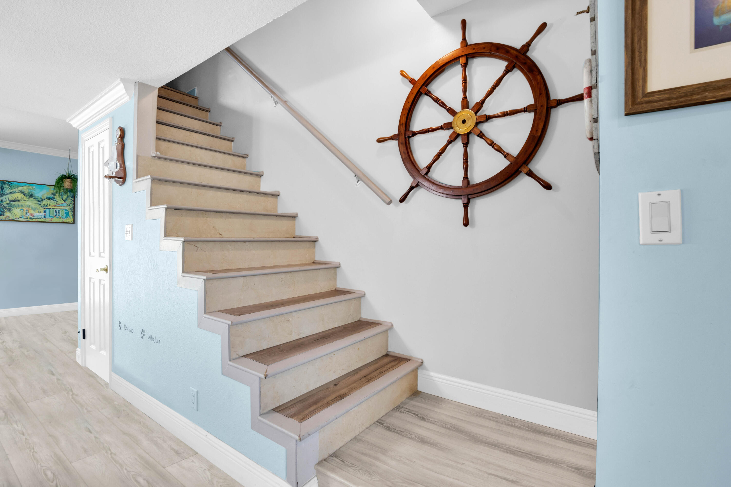 SUN HARBOUR - Residential