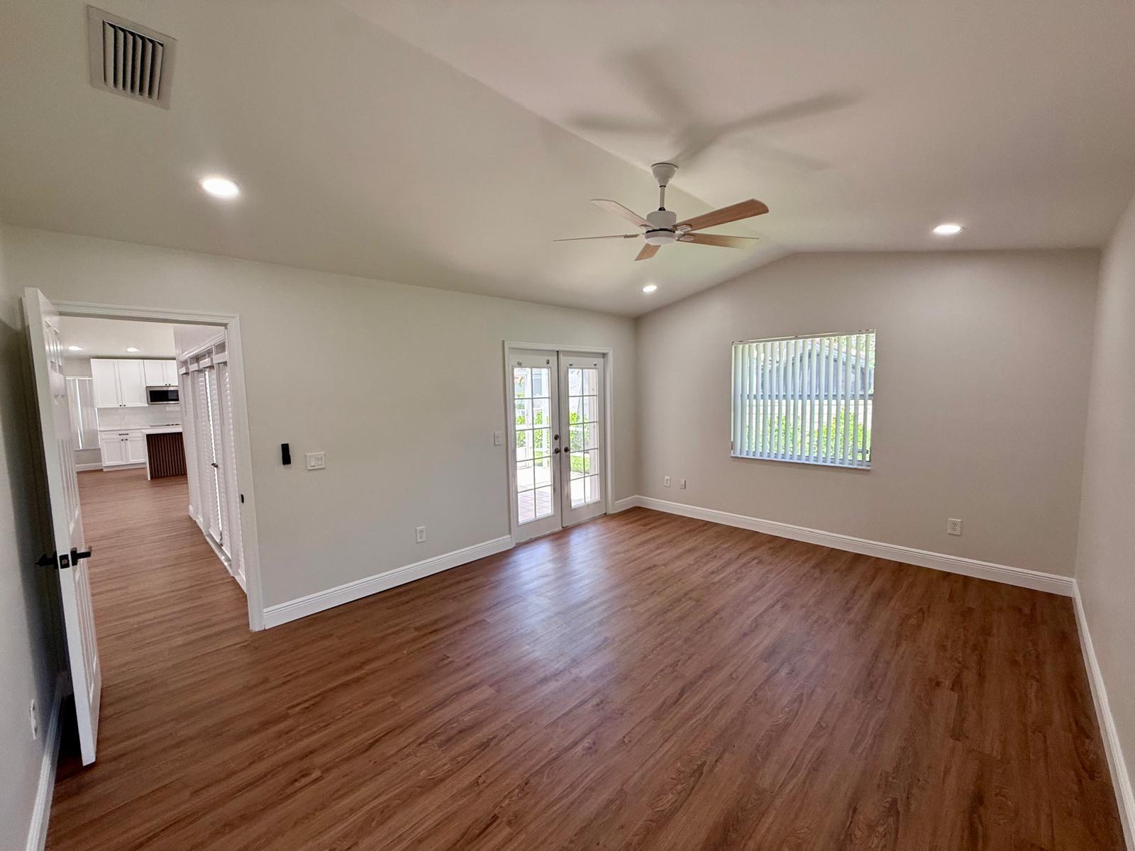 COQUINA LAKES - Residential