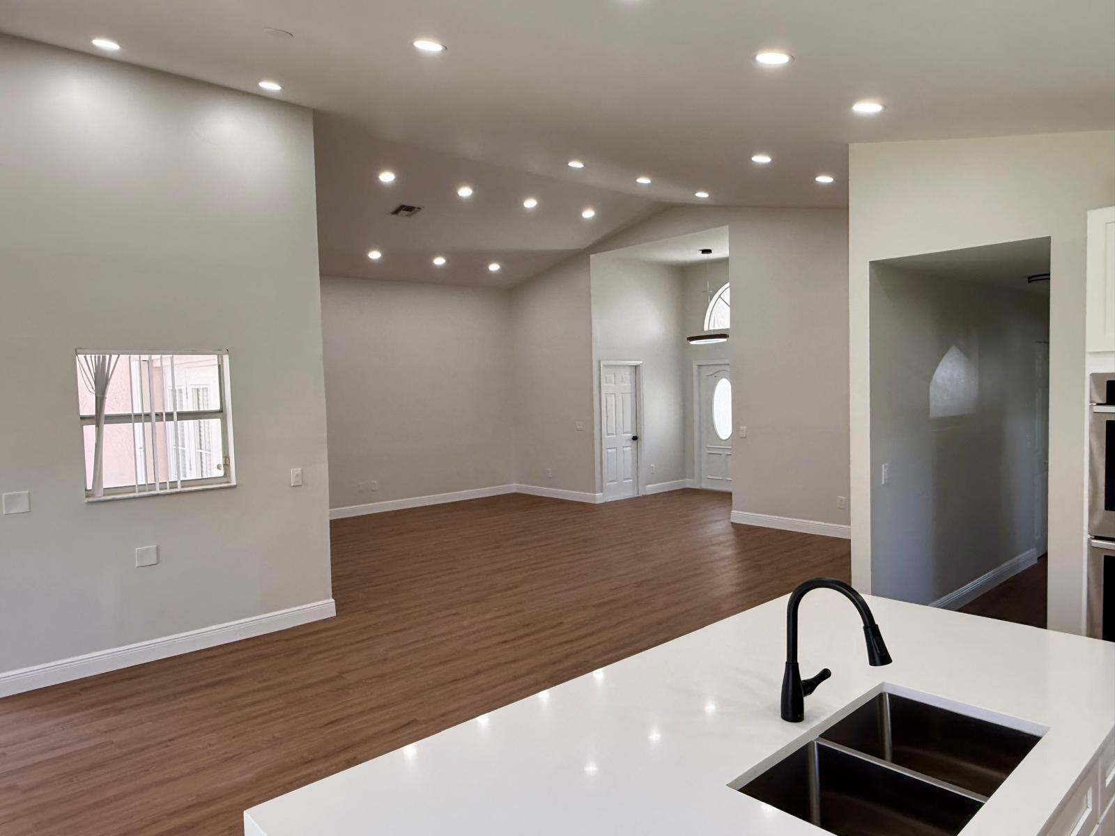 COQUINA LAKES - Residential