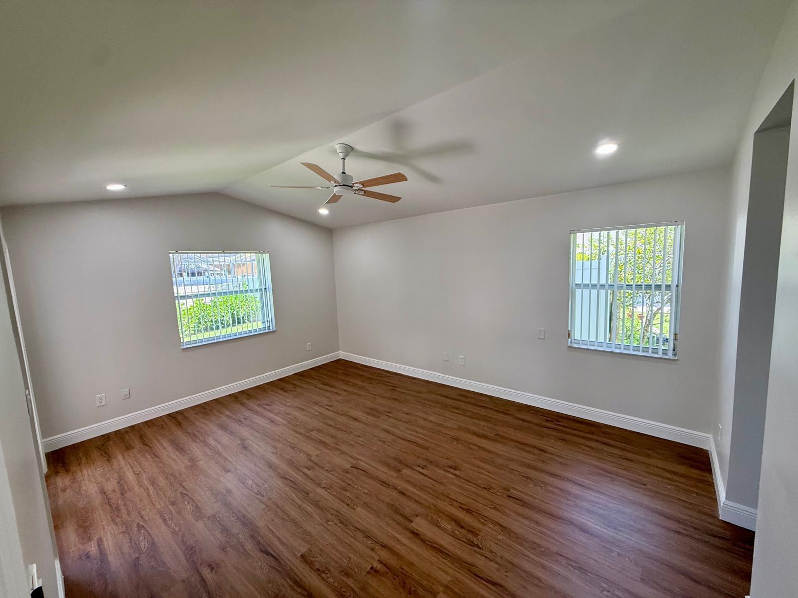 COQUINA LAKES - Residential