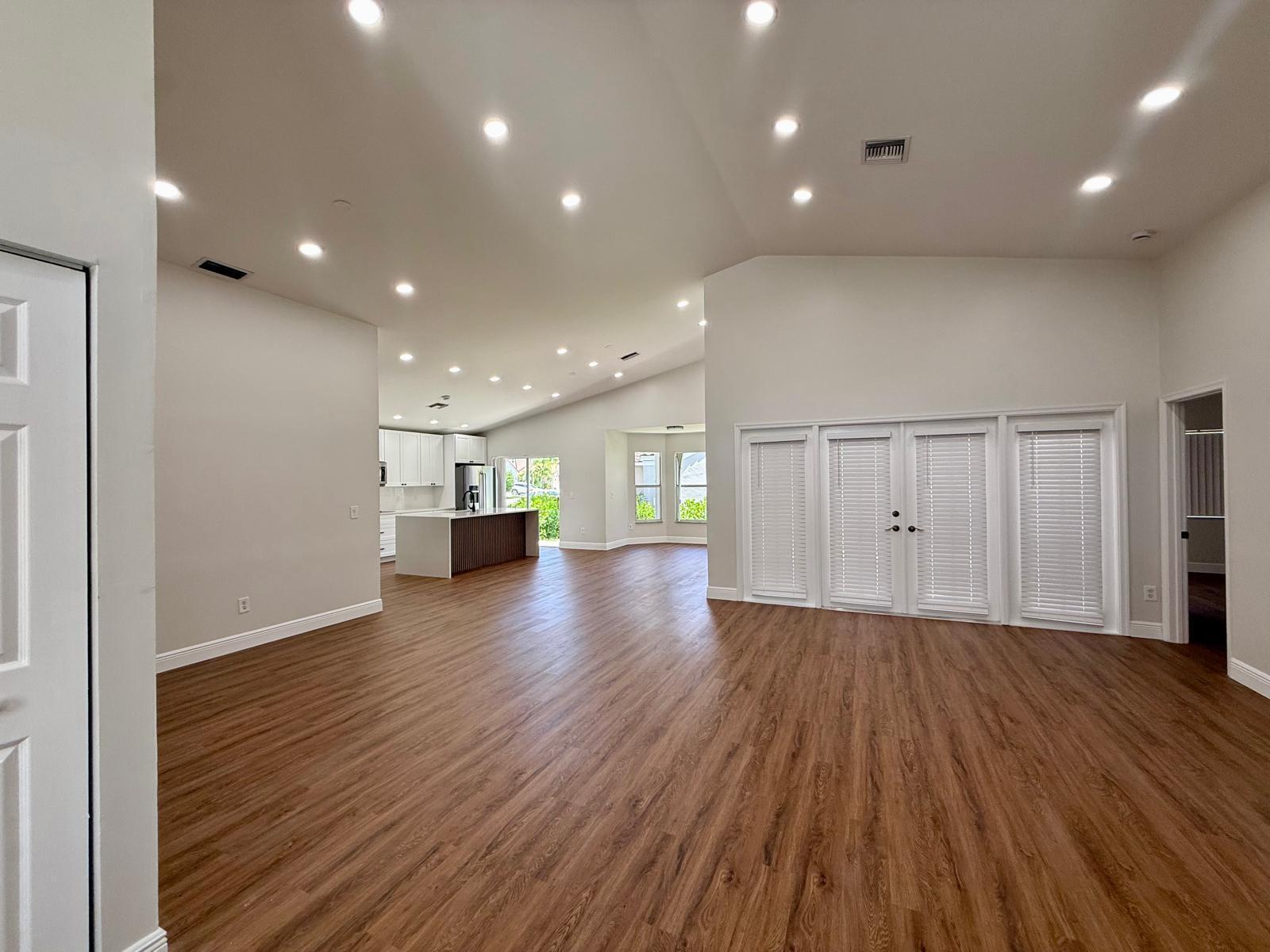 COQUINA LAKES - Residential