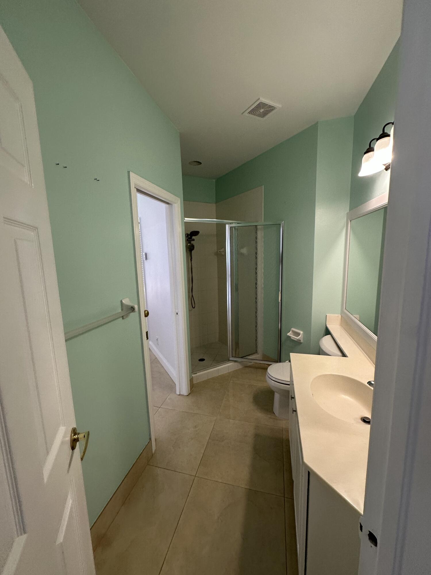 BOCA FALLS PAR T - Residential Lease
