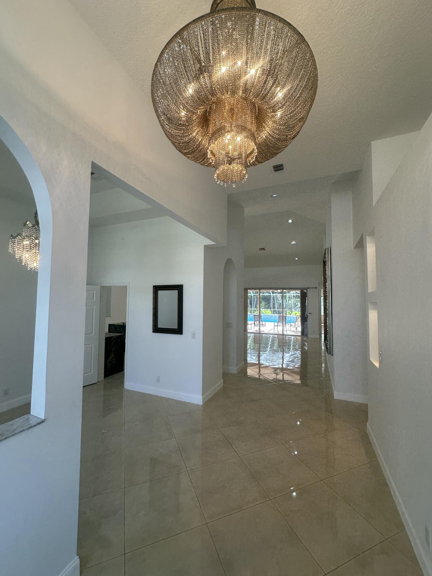 BOCA FALLS PAR T - Residential Lease