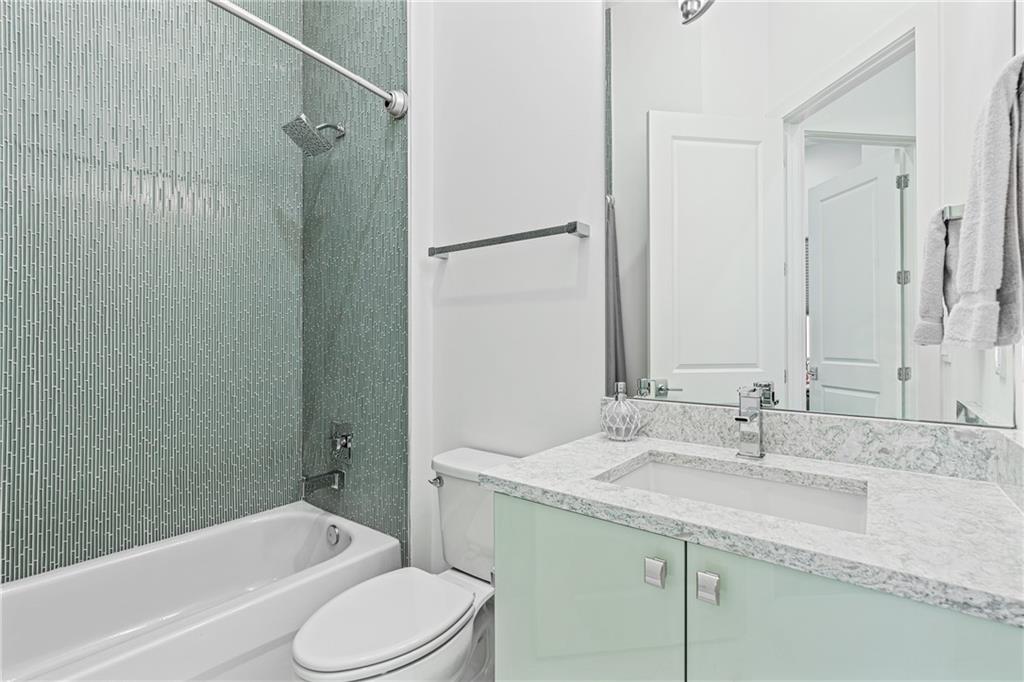 ARTISTRY - Residential