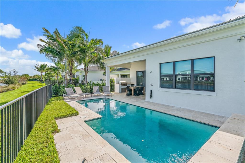 ARTISTRY - Residential