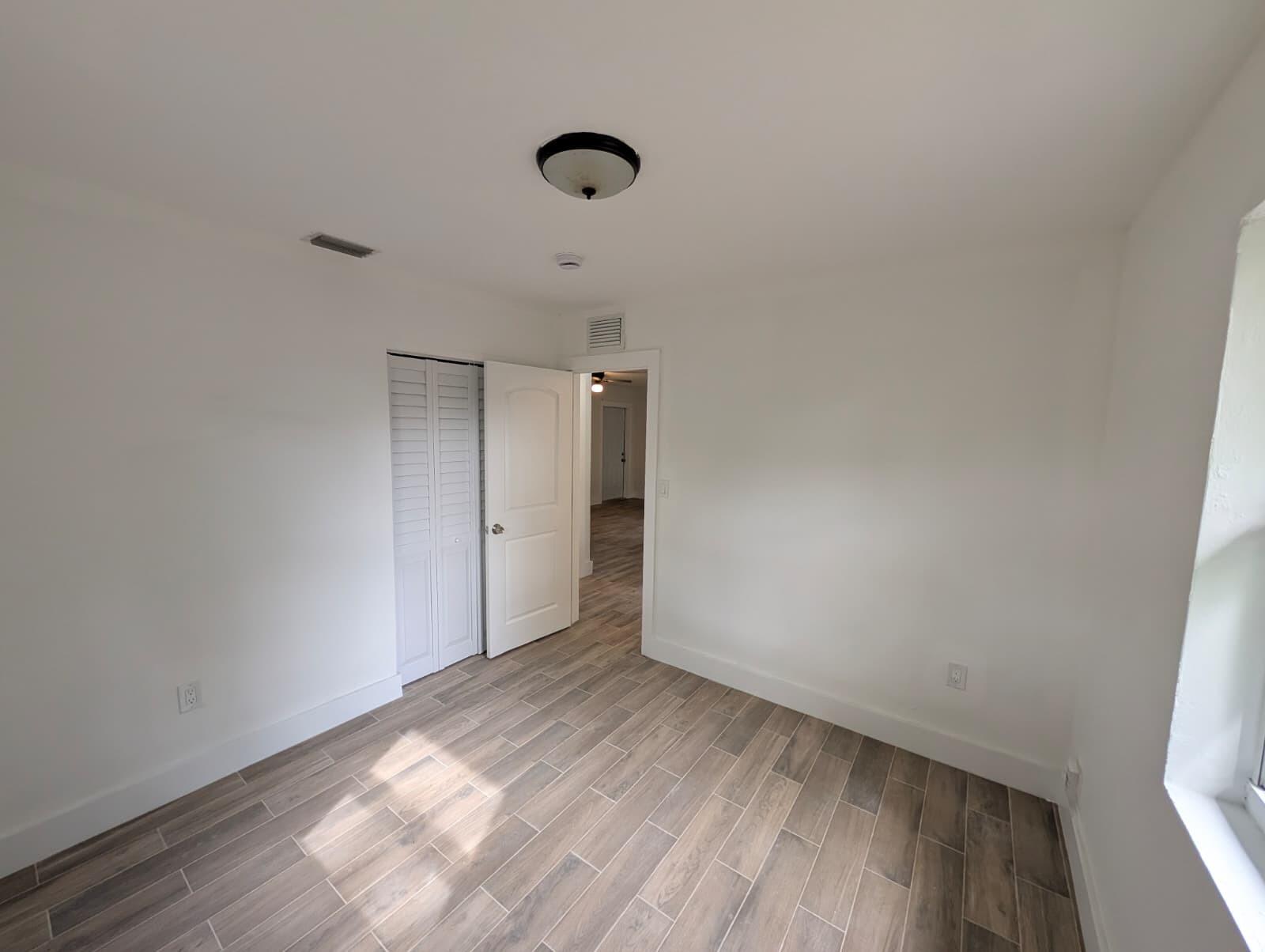 LAUDERDALE MANORS 19 ST - Residential Lease