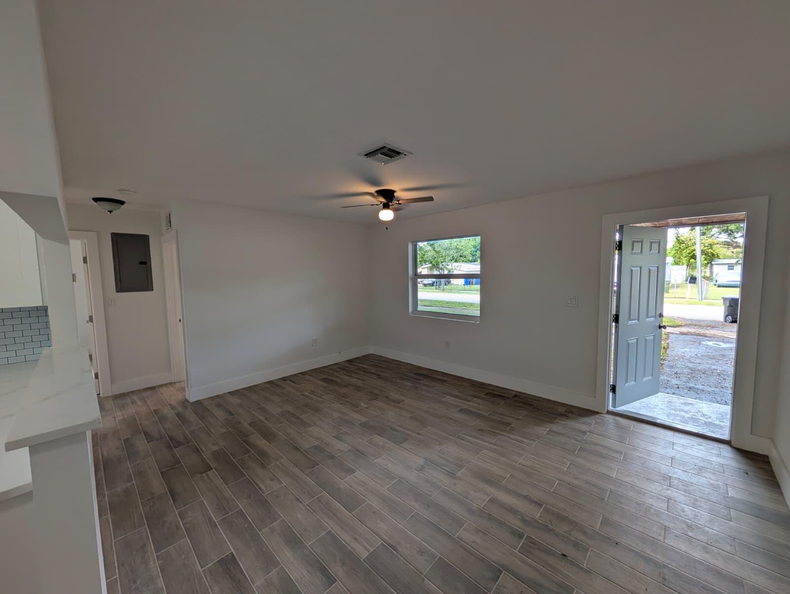 LAUDERDALE MANORS 19 ST - Residential Lease