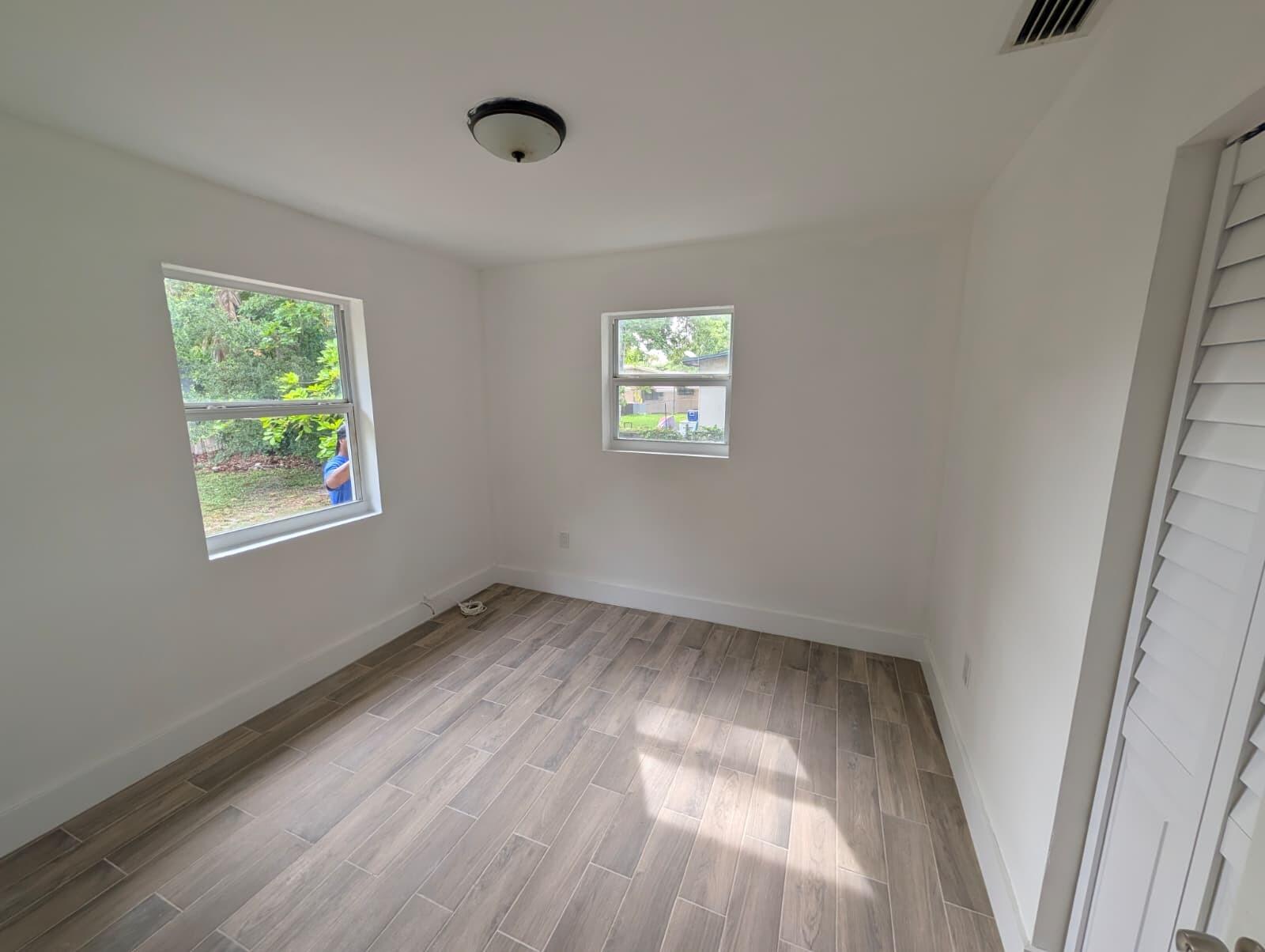 LAUDERDALE MANORS 19 ST - Residential Lease