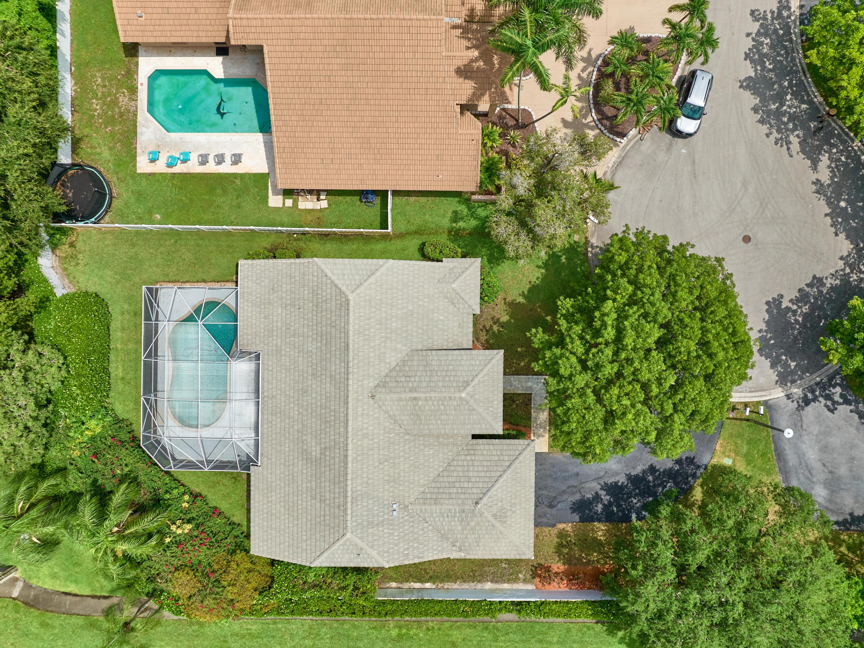 NORTH SPRINGS COURT - Residential