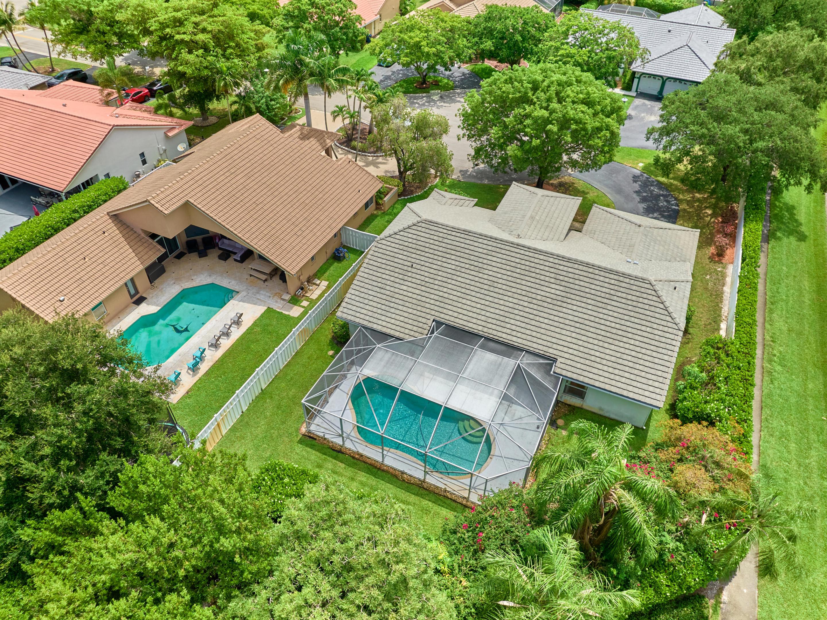 NORTH SPRINGS COURT - Residential