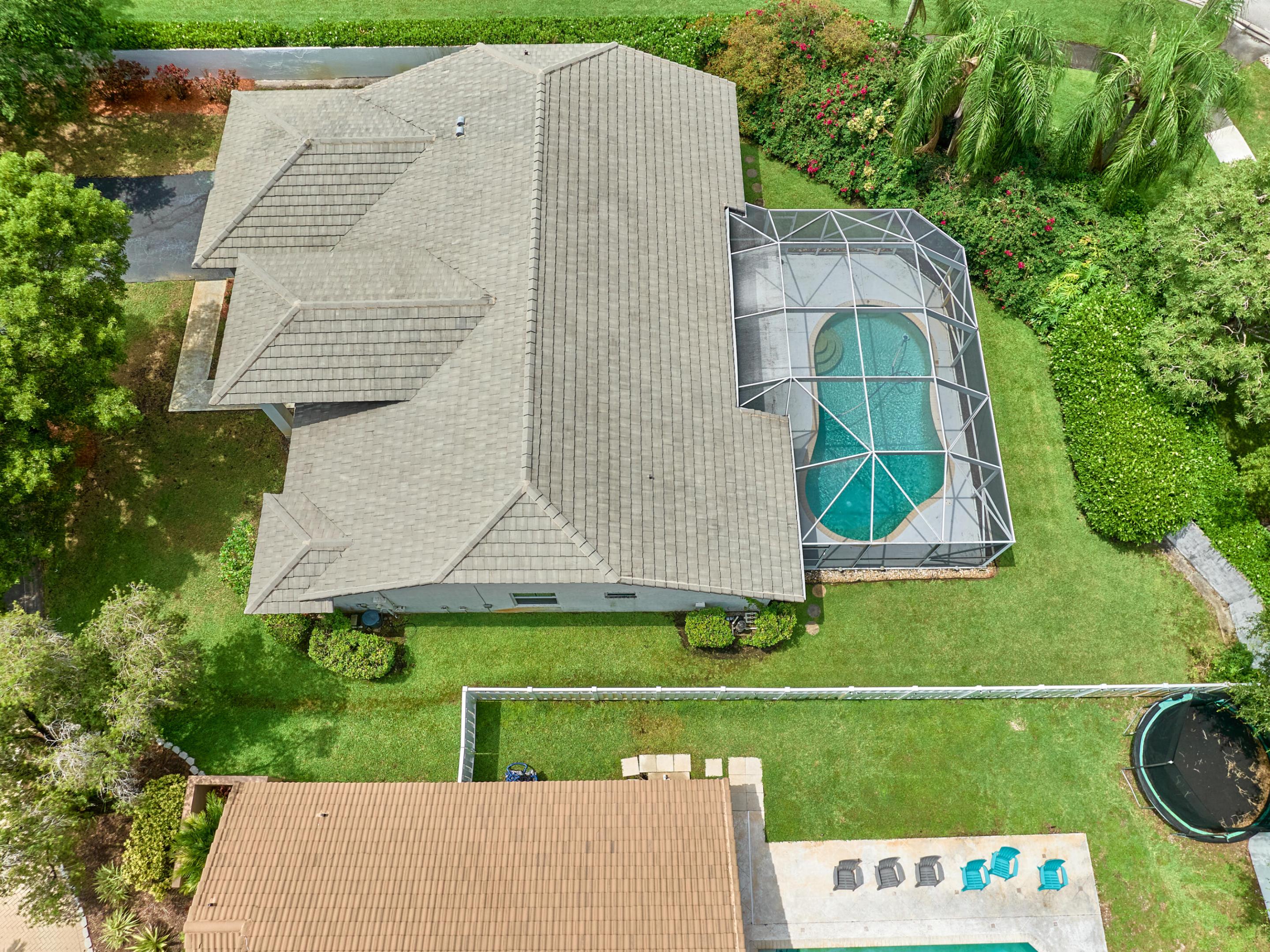 NORTH SPRINGS COURT - Residential