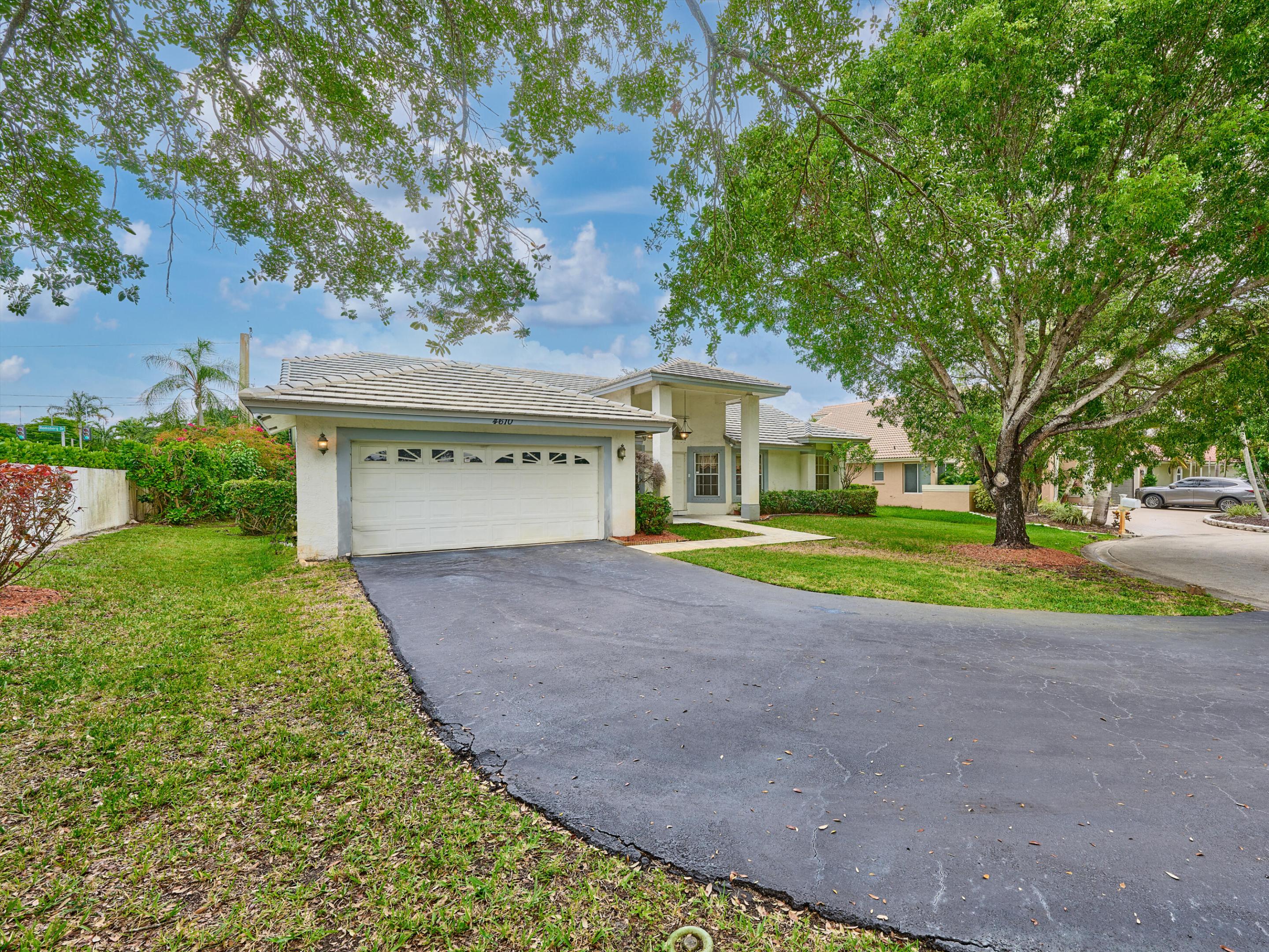 NORTH SPRINGS COURT - Residential