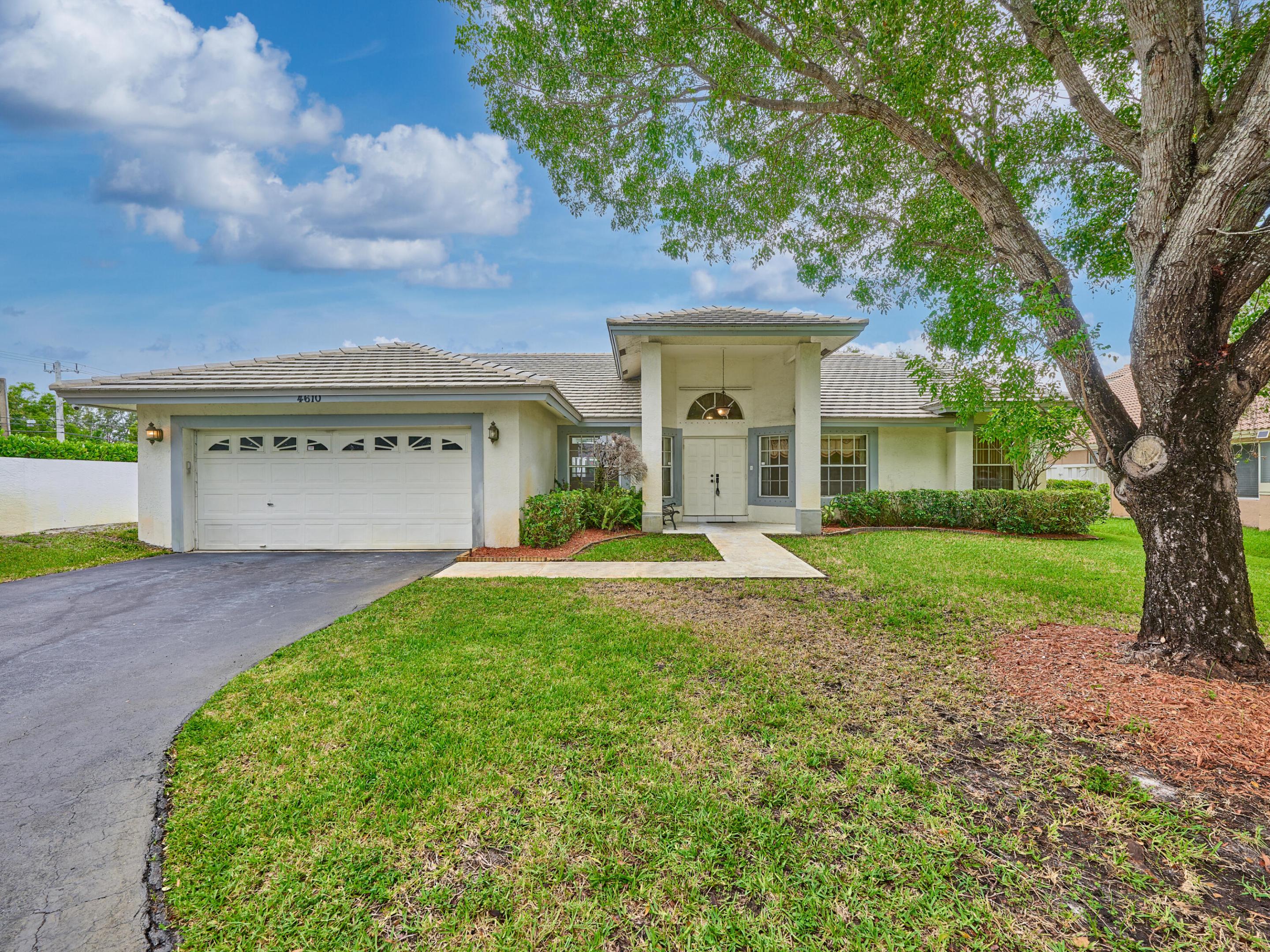 NORTH SPRINGS COURT - Residential