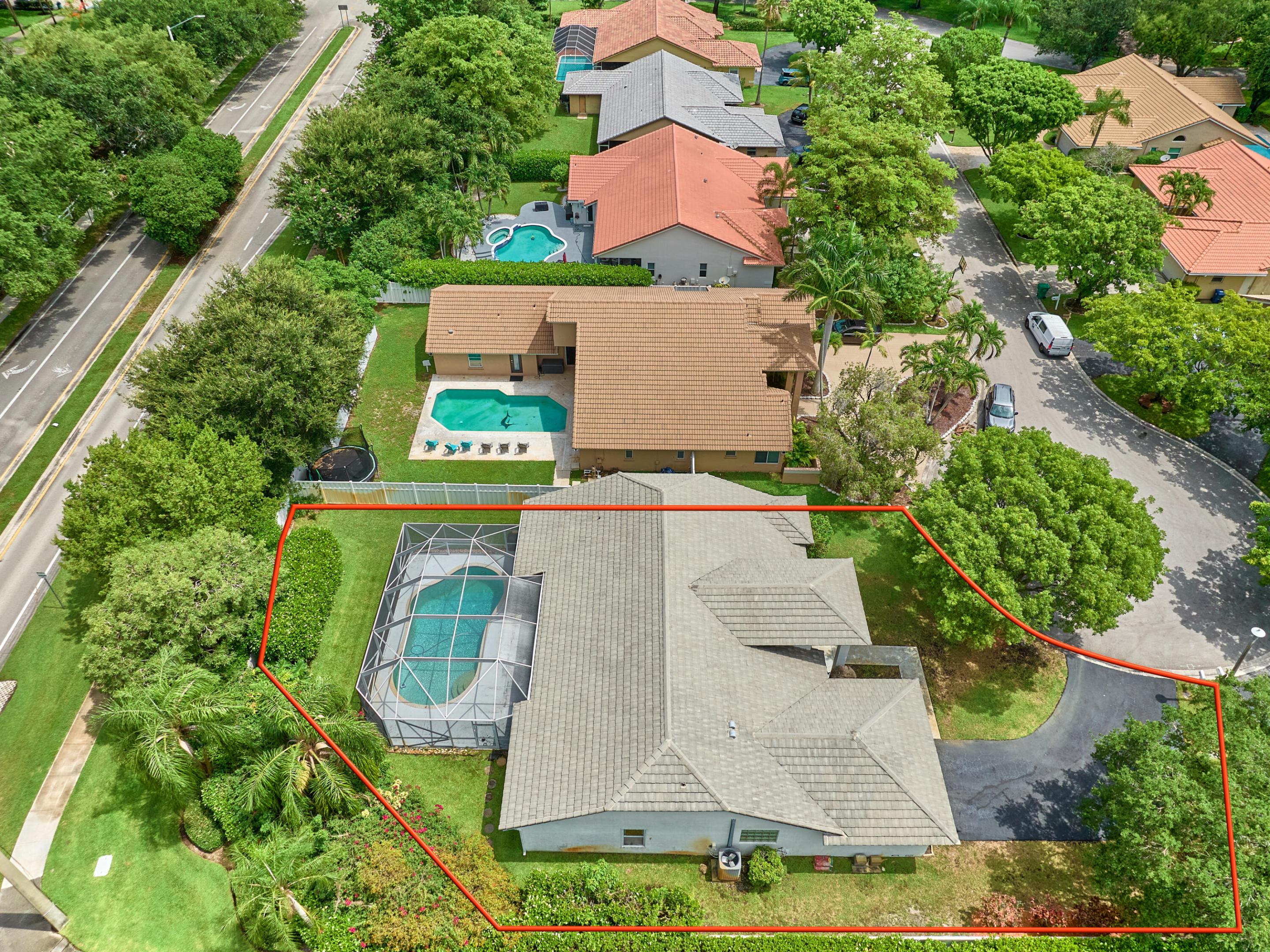 NORTH SPRINGS COURT - Residential