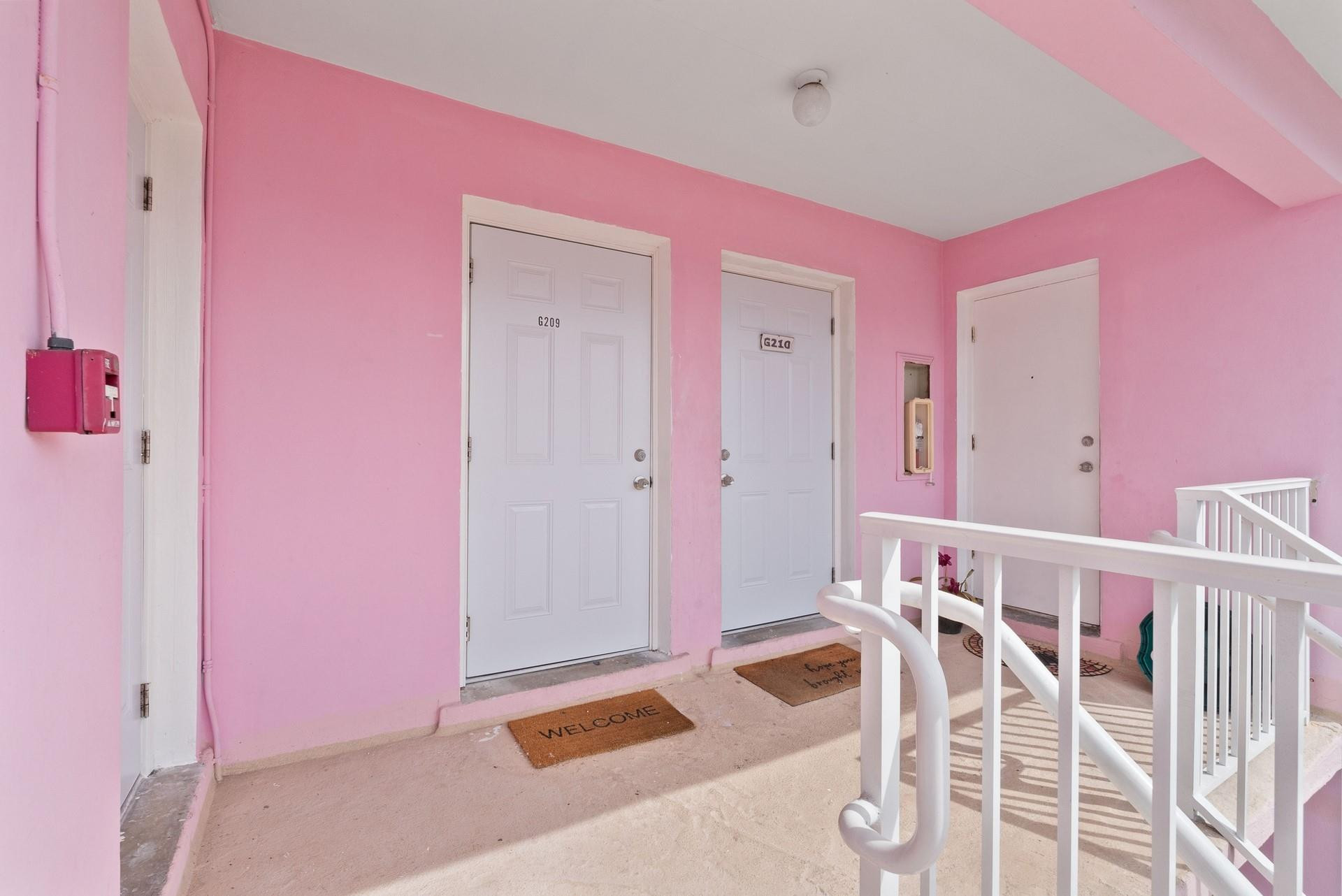 VILLAGE AT DADELAND CONDO - Residential Lease