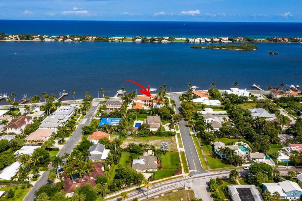 BEACH SHORES - Residential