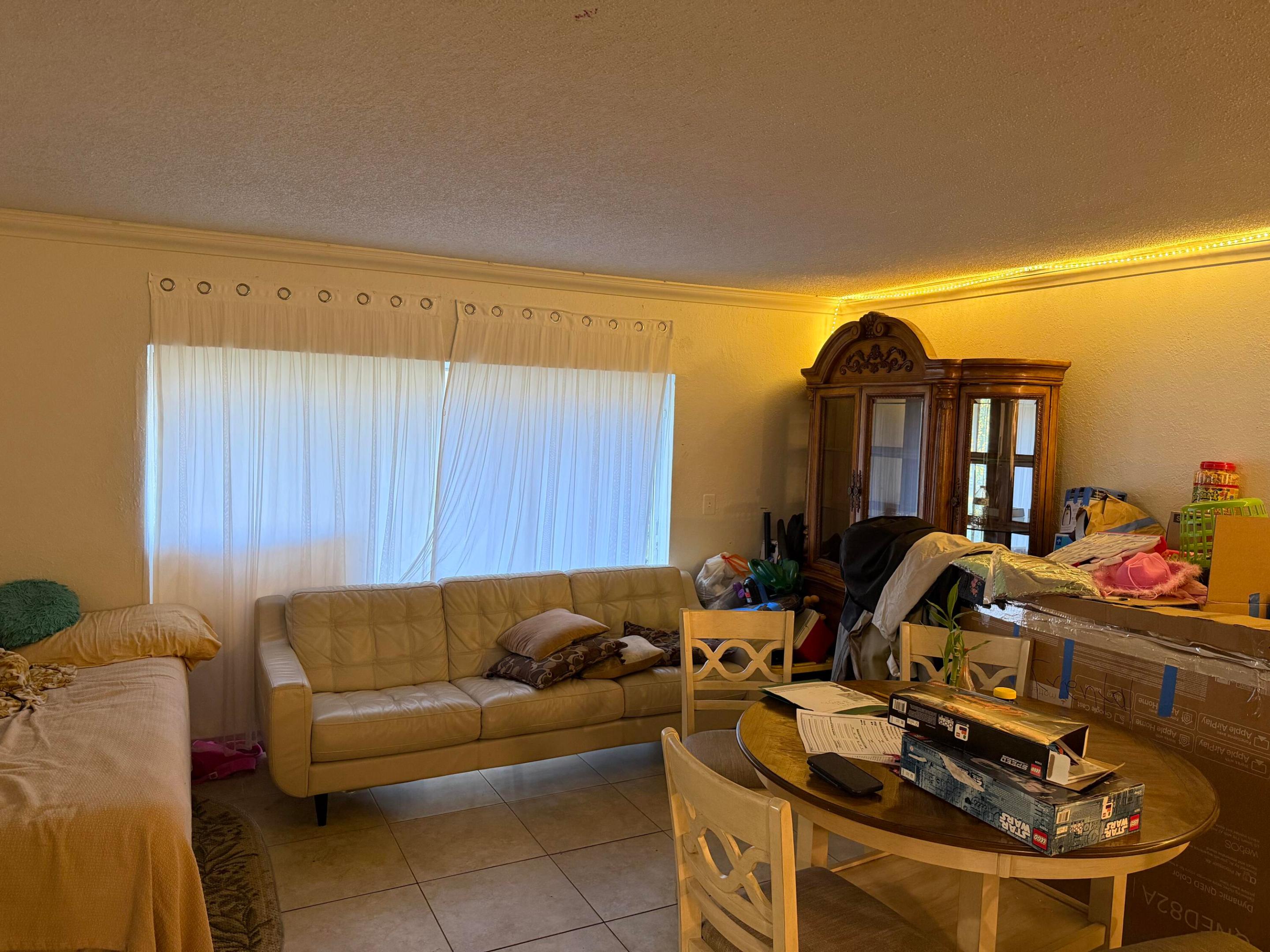 VILLAS AT CORAL SPRINGS - Residential