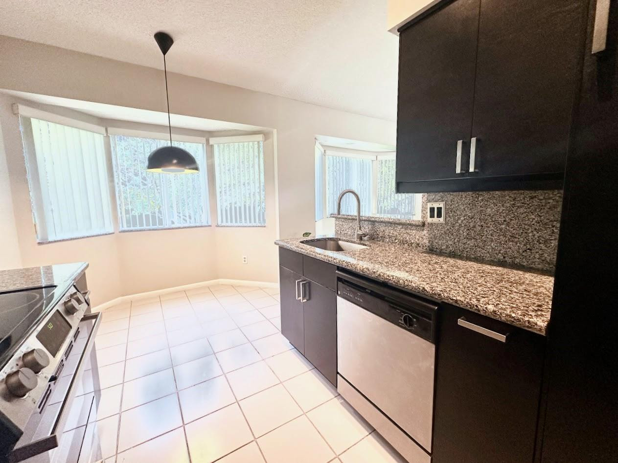 PARC COURT CONDO - Residential