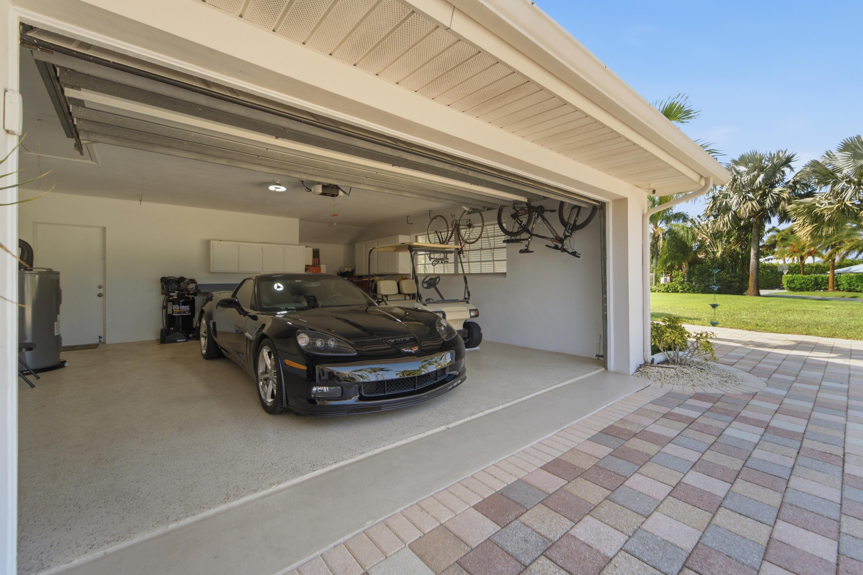 HUNT CLUB COLONY (AKA JUPITER/TEQUESTA HUNT CLUB C - Residential