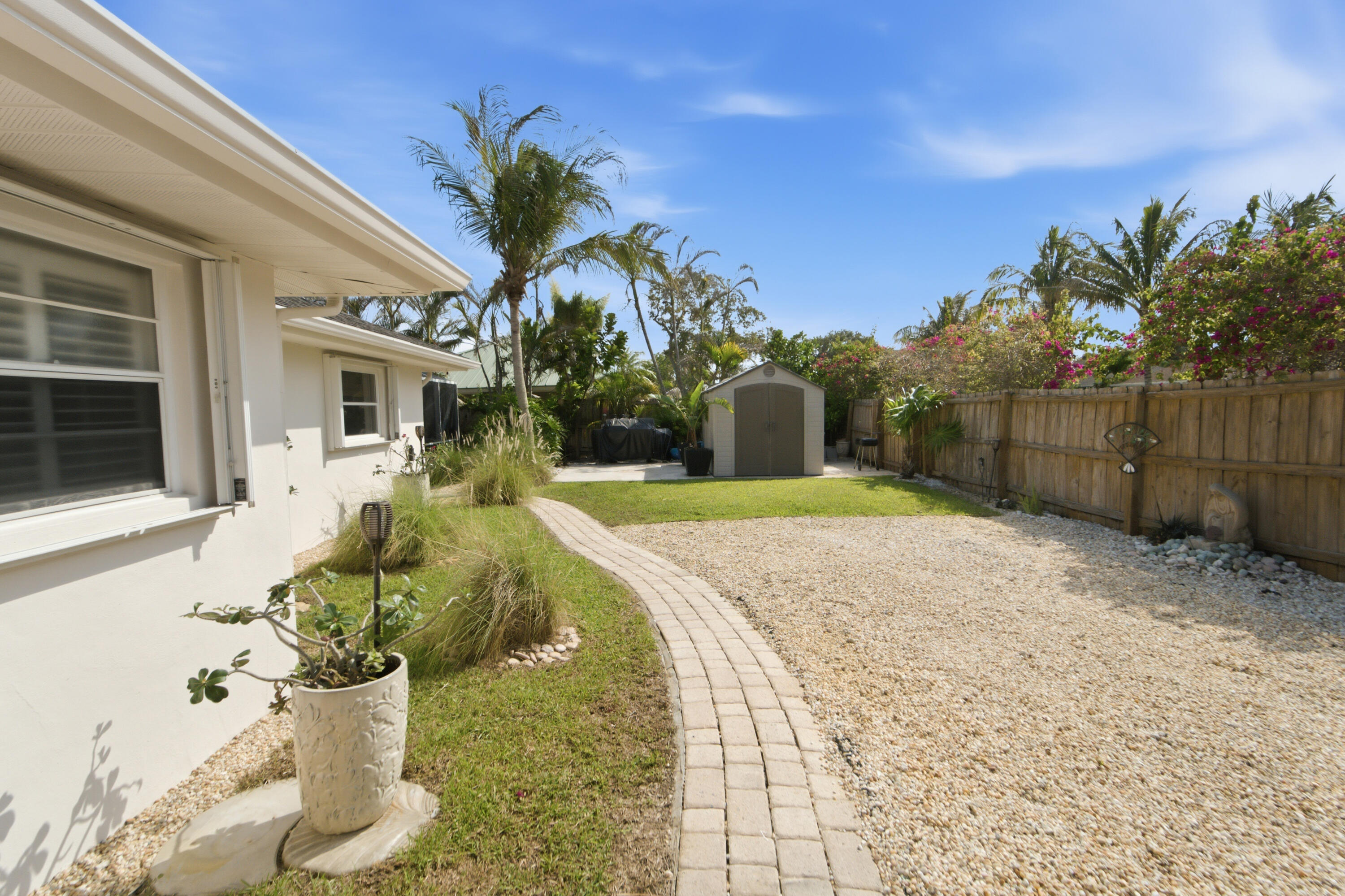 HUNT CLUB COLONY (AKA JUPITER/TEQUESTA HUNT CLUB C - Residential