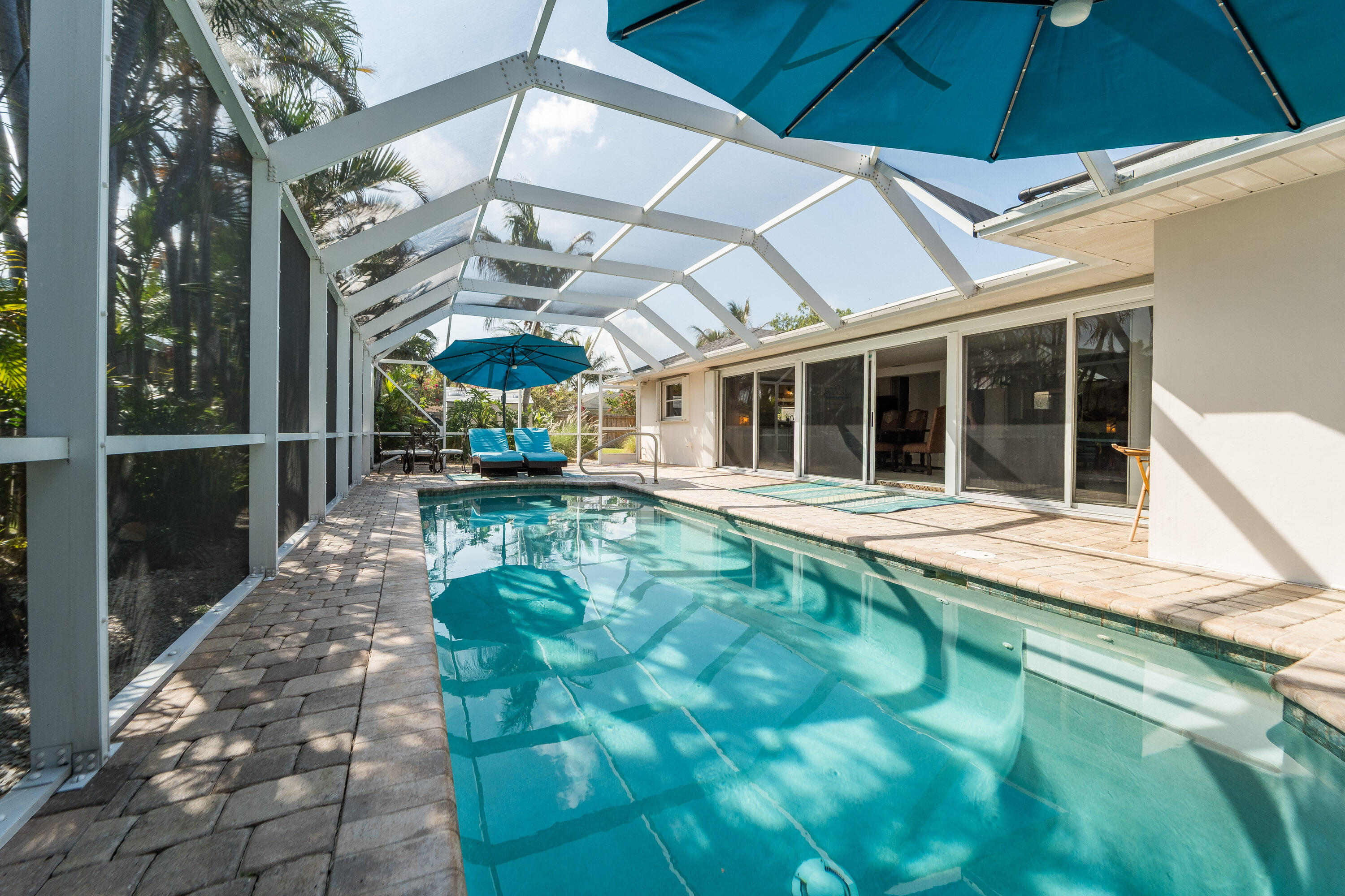 HUNT CLUB COLONY (AKA JUPITER/TEQUESTA HUNT CLUB C - Residential