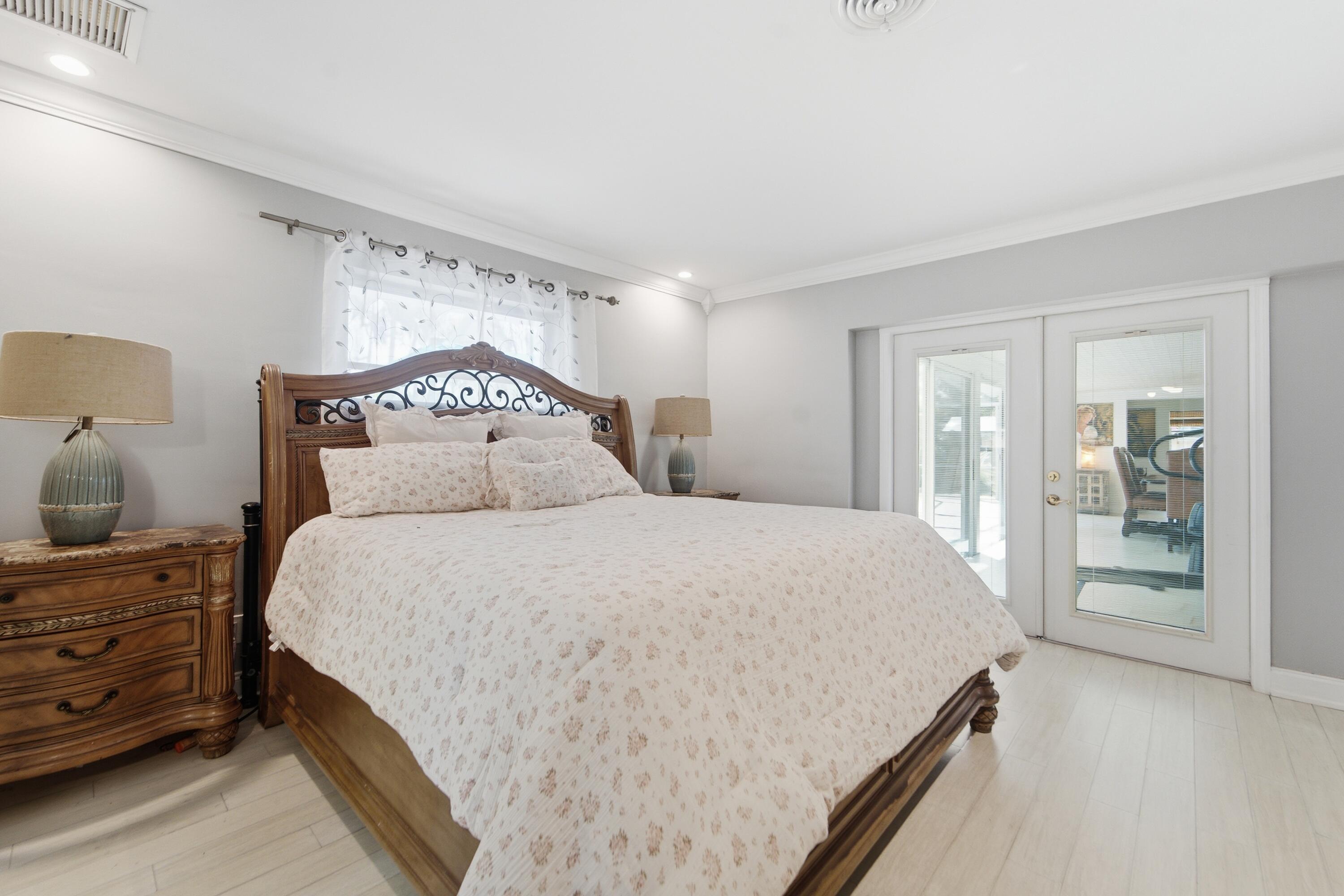 HUNT CLUB COLONY (AKA JUPITER/TEQUESTA HUNT CLUB C - Residential