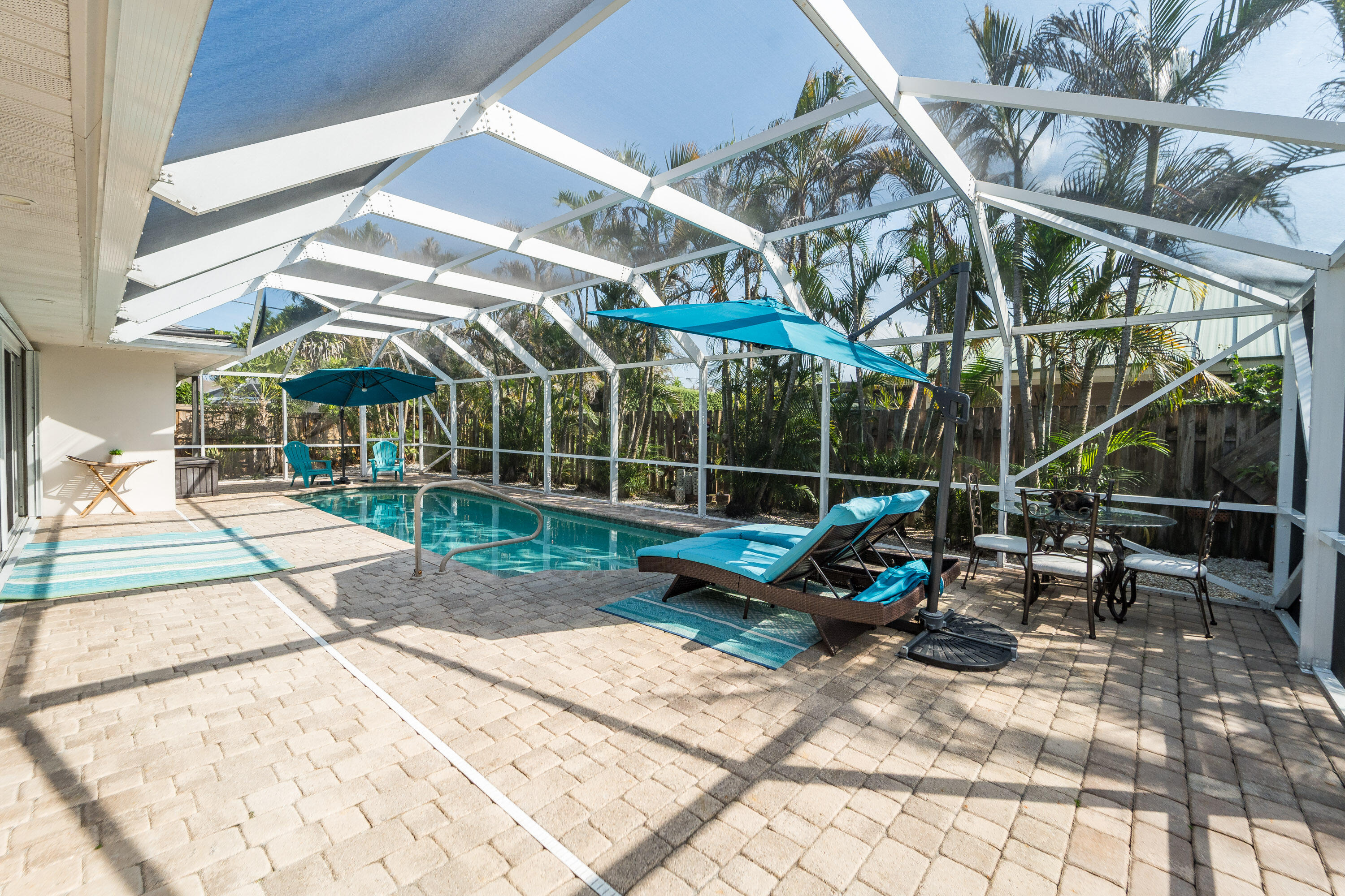 HUNT CLUB COLONY (AKA JUPITER/TEQUESTA HUNT CLUB C - Residential